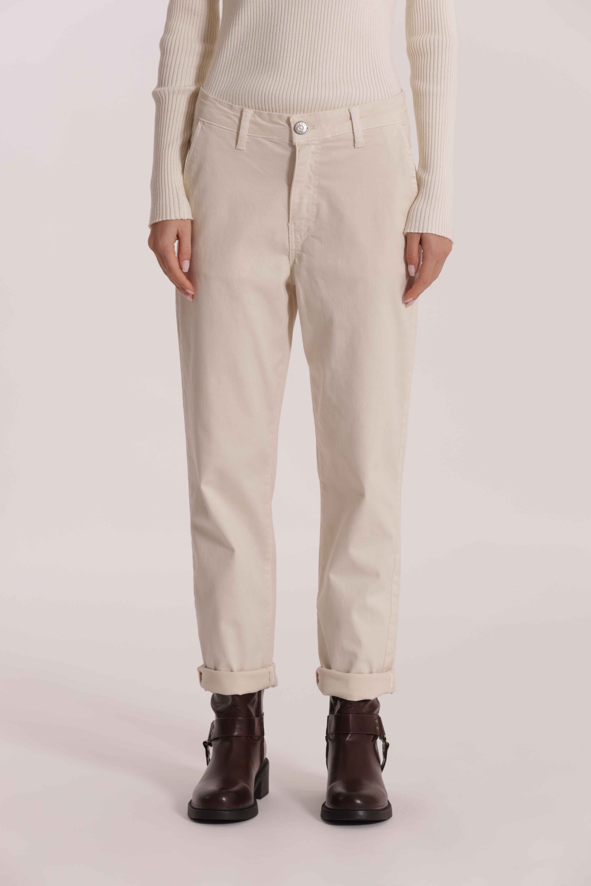 PANTALONE CHINOS IN GABARDINA