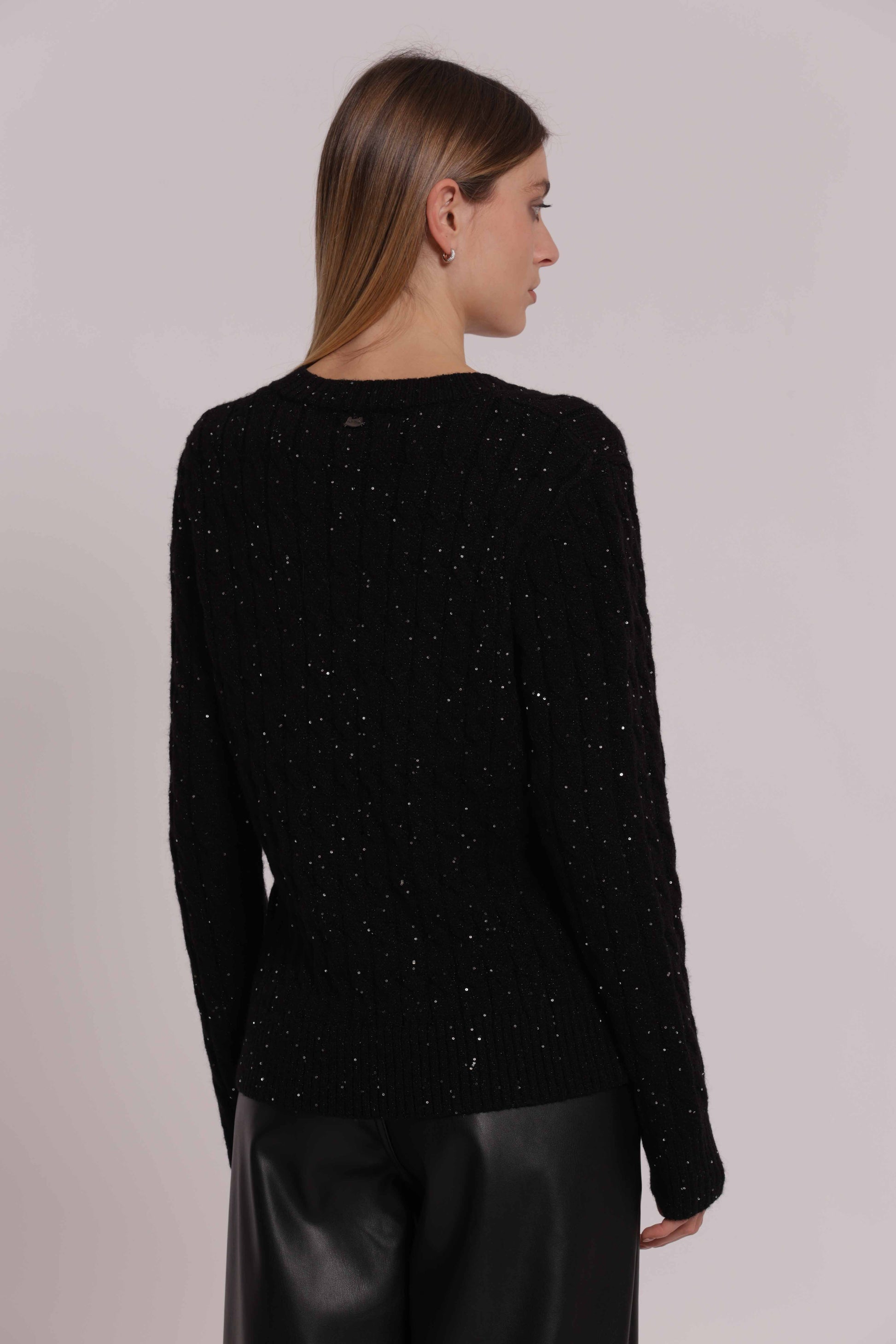 MIMI MUA FIRENZE-MAGLIA SCOLLO A V CON TRAMA TRECCIA E PAILLETTES