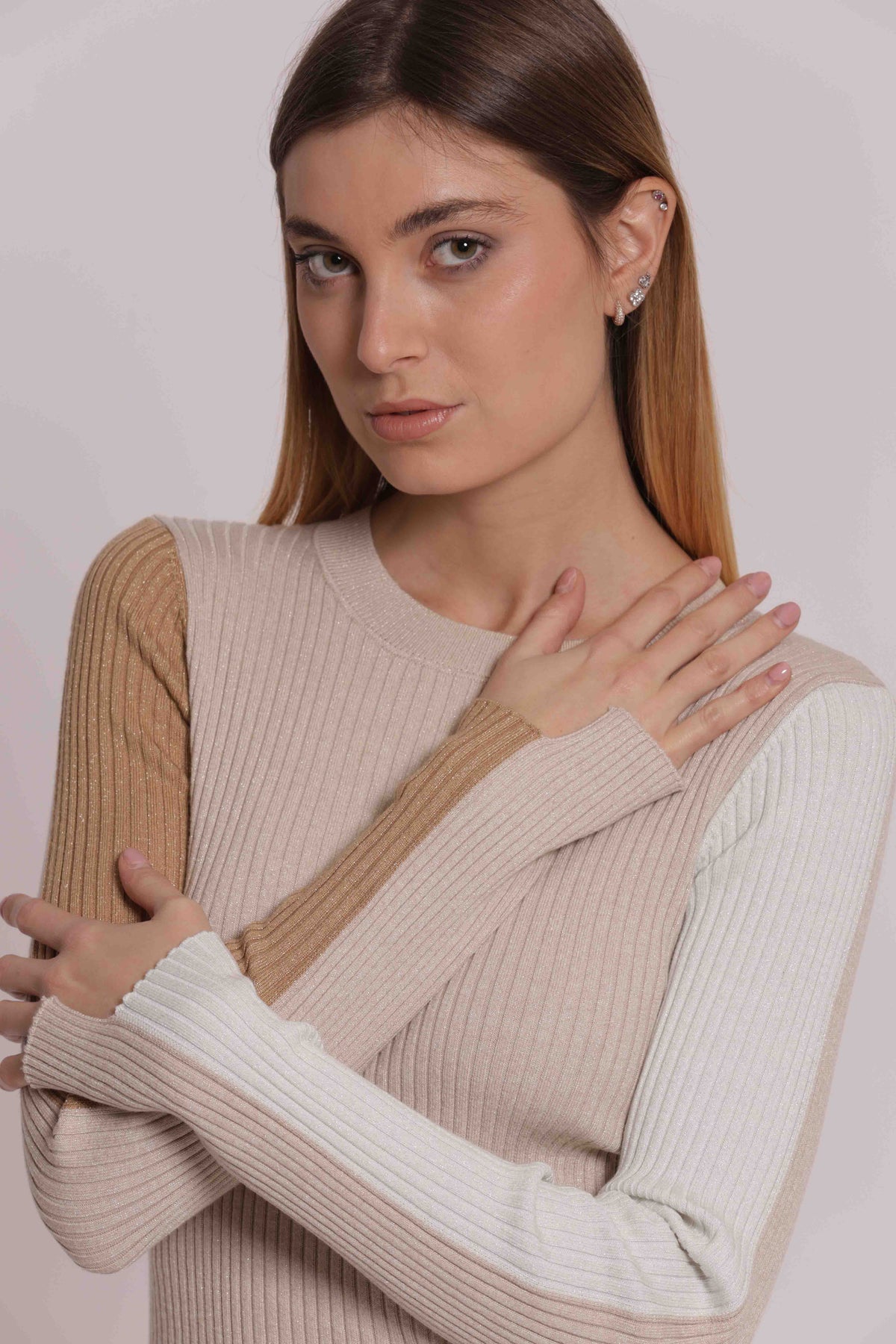 MIMI MUA FIRENZE-MAGLIA SCOLLO CON MANICHE BICOLOR