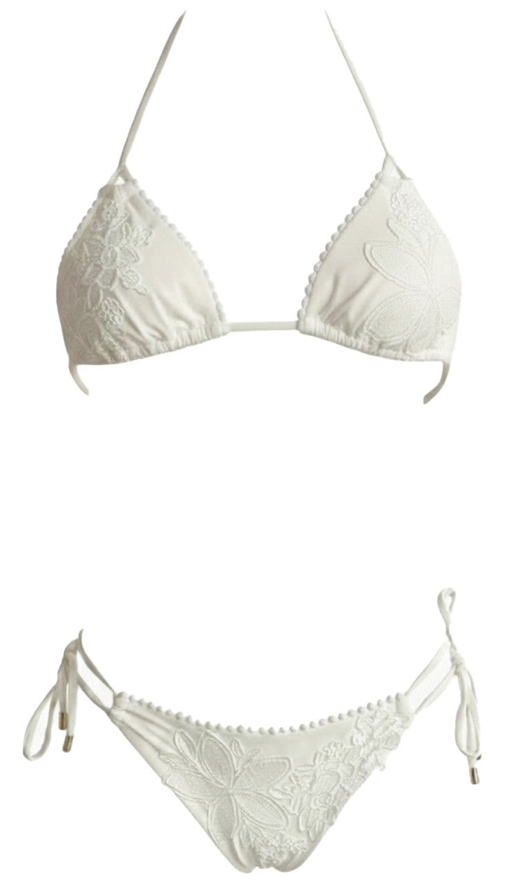Bikini a triangolo con dettagli floreali in pizzo