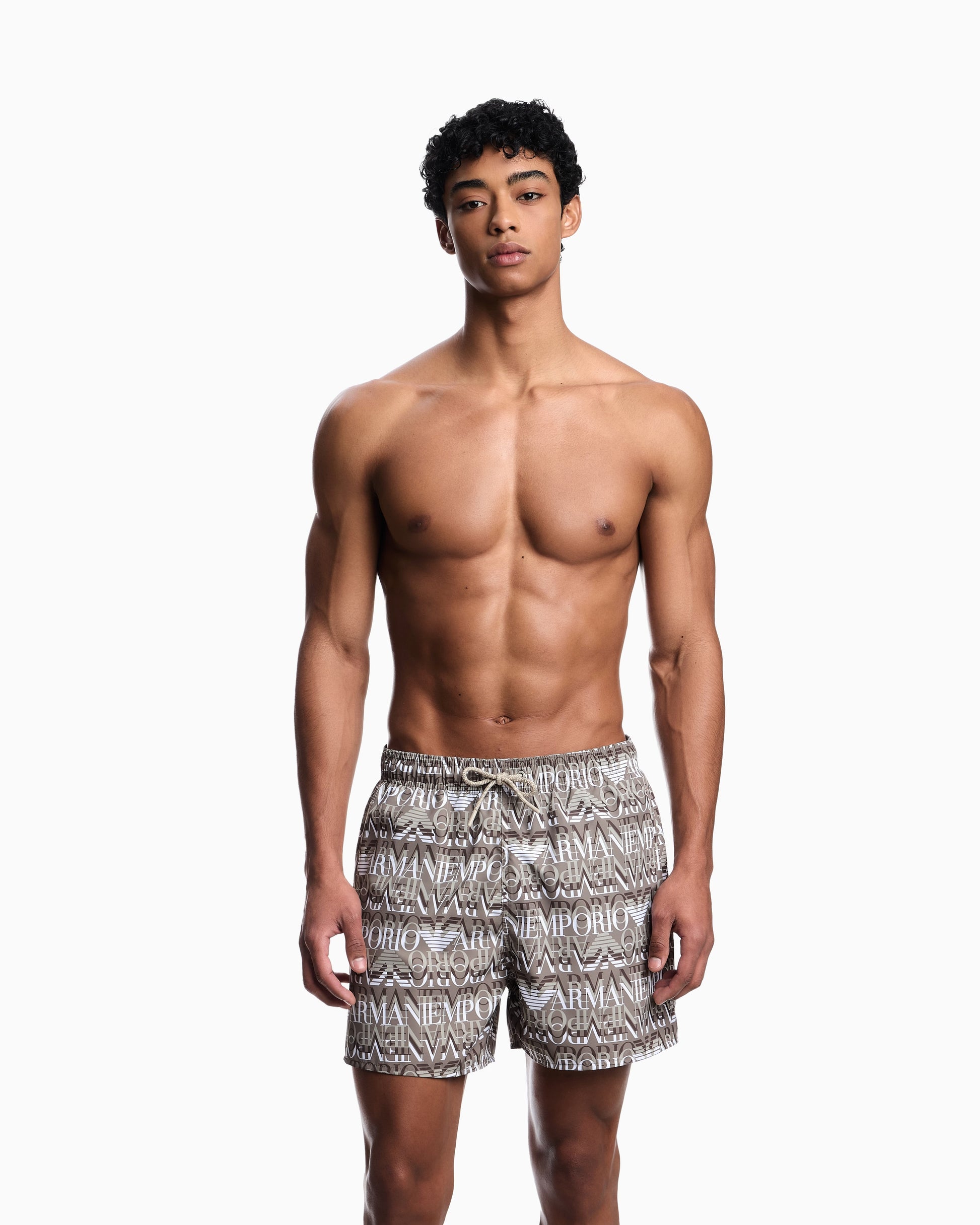 COSTUME SHORTS CON MACRO LOGO ALL OVER