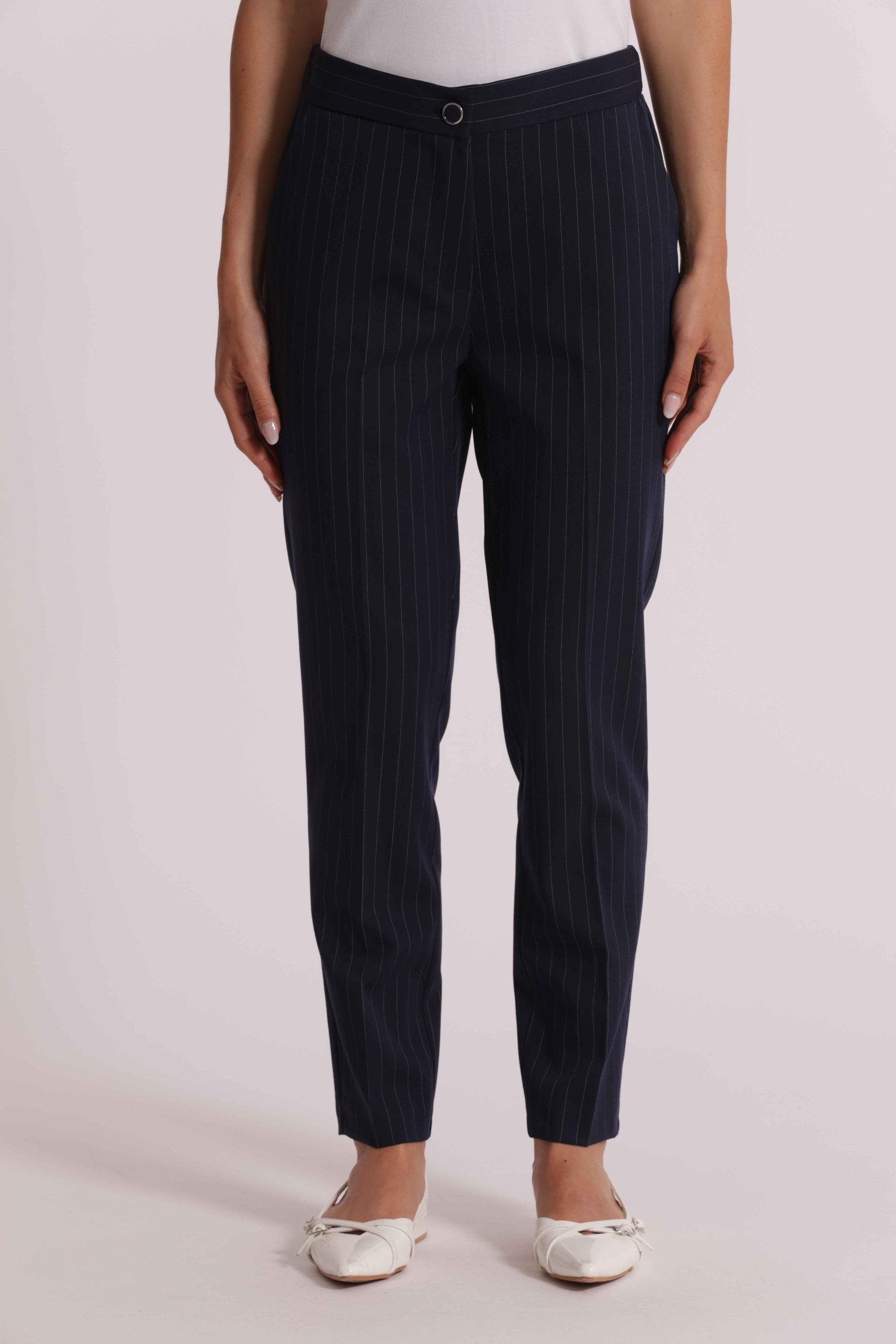 PANTALONE SIGARETTA CON ELASTICO DIETRO GESSATO