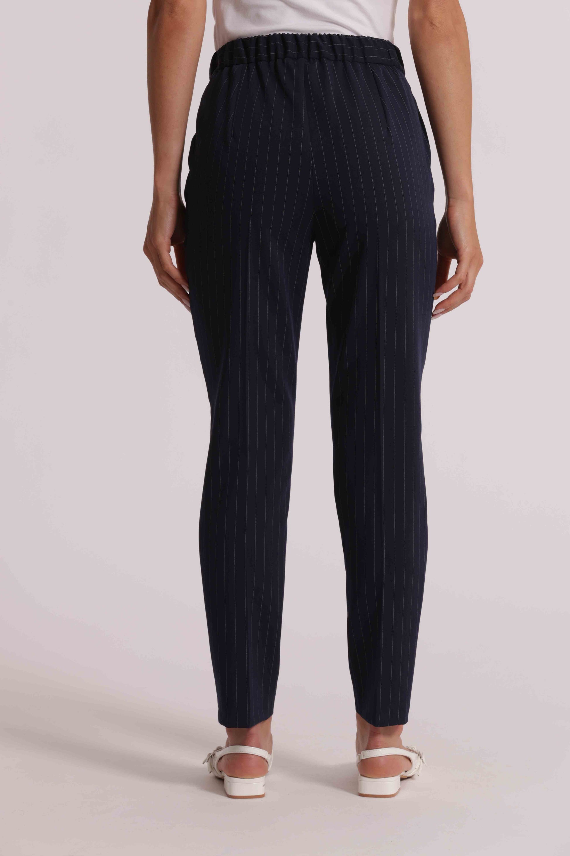 PANTALONE SIGARETTA CON ELASTICO DIETRO GESSATO