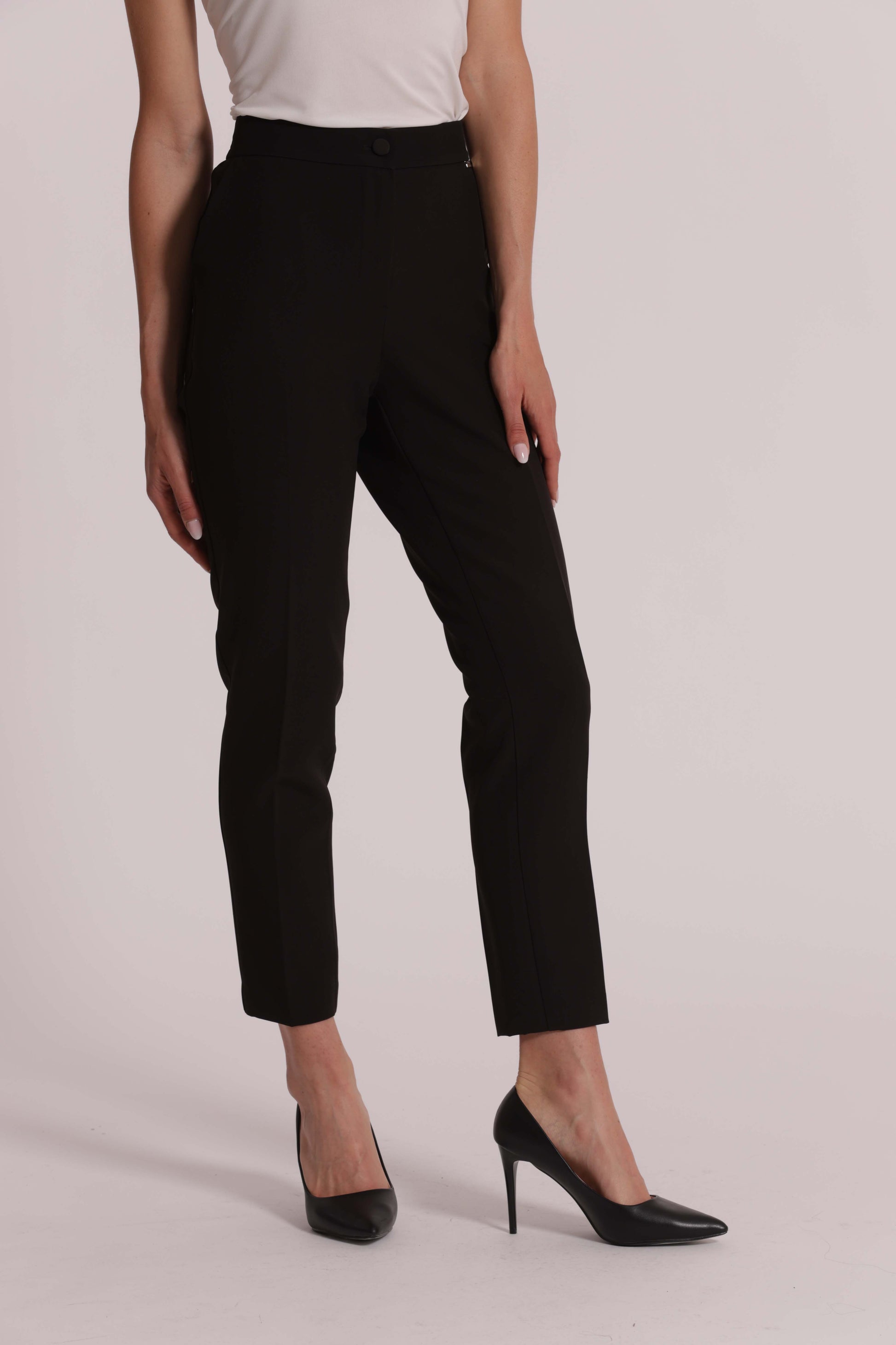 PANTALONI SIGARETTA CON ELASTICO DIETRO
