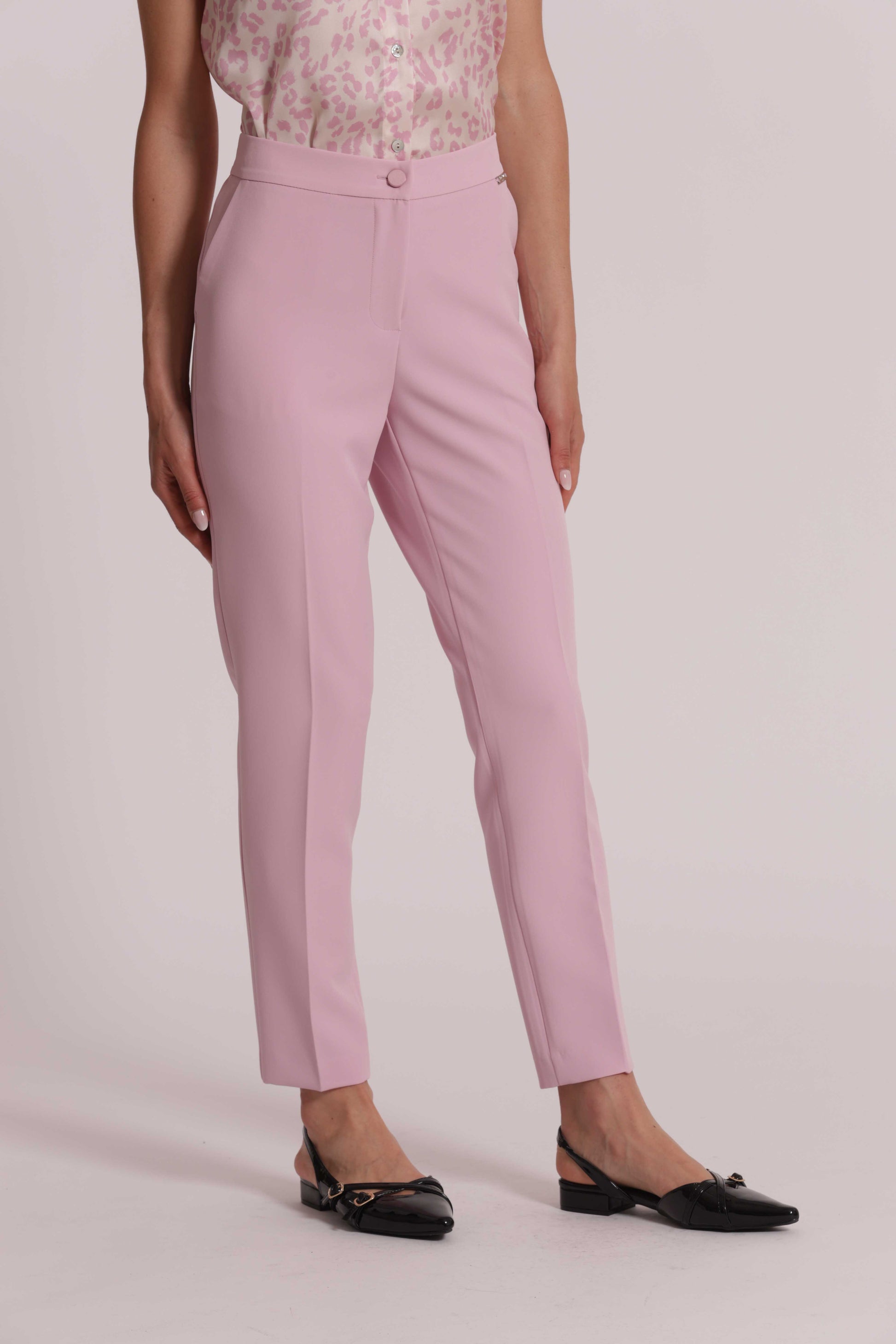 PANTALONI SIGARETTA CON ELASTICO DIETRO