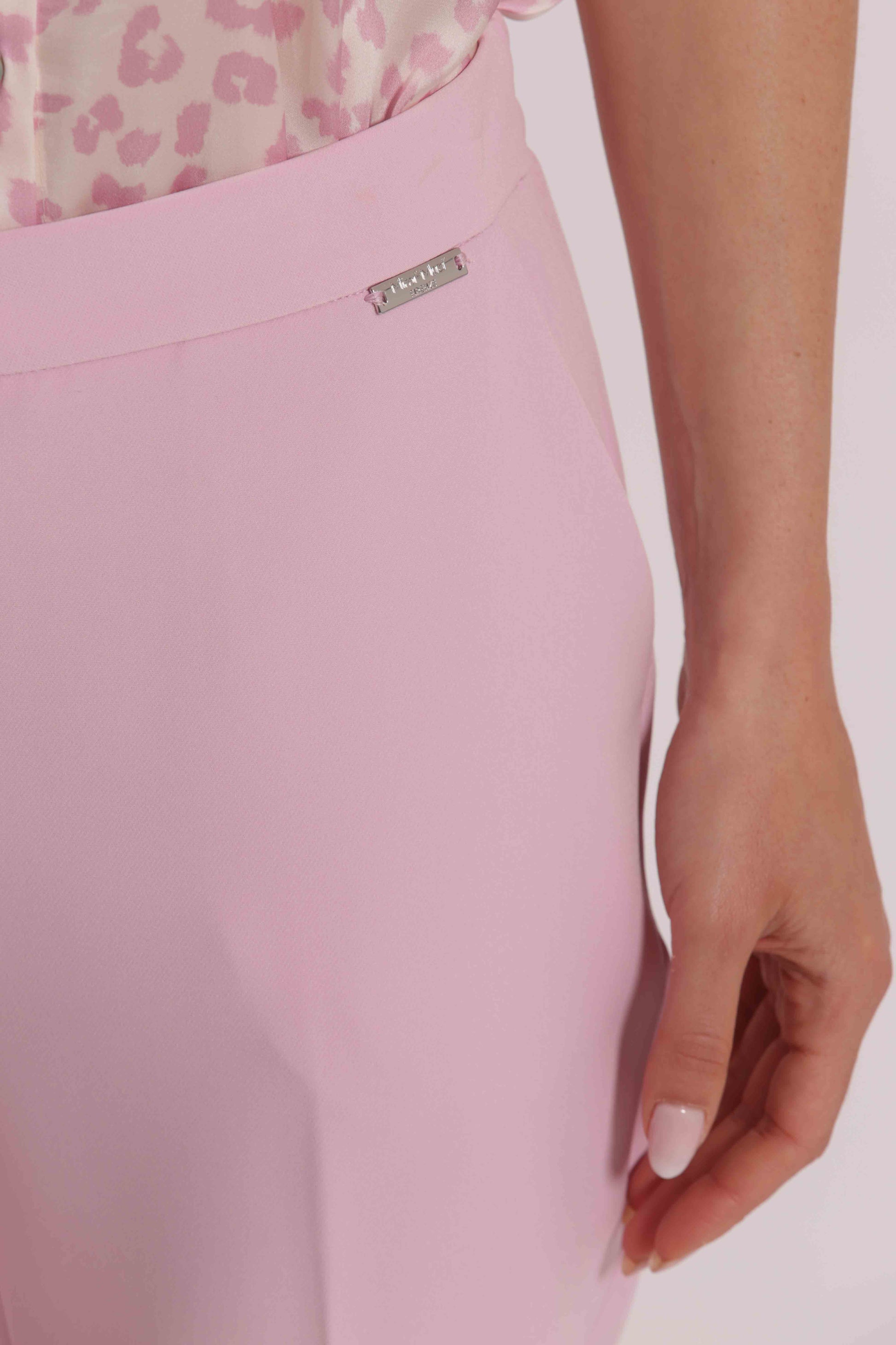 PANTALONI SIGARETTA CON ELASTICO DIETRO