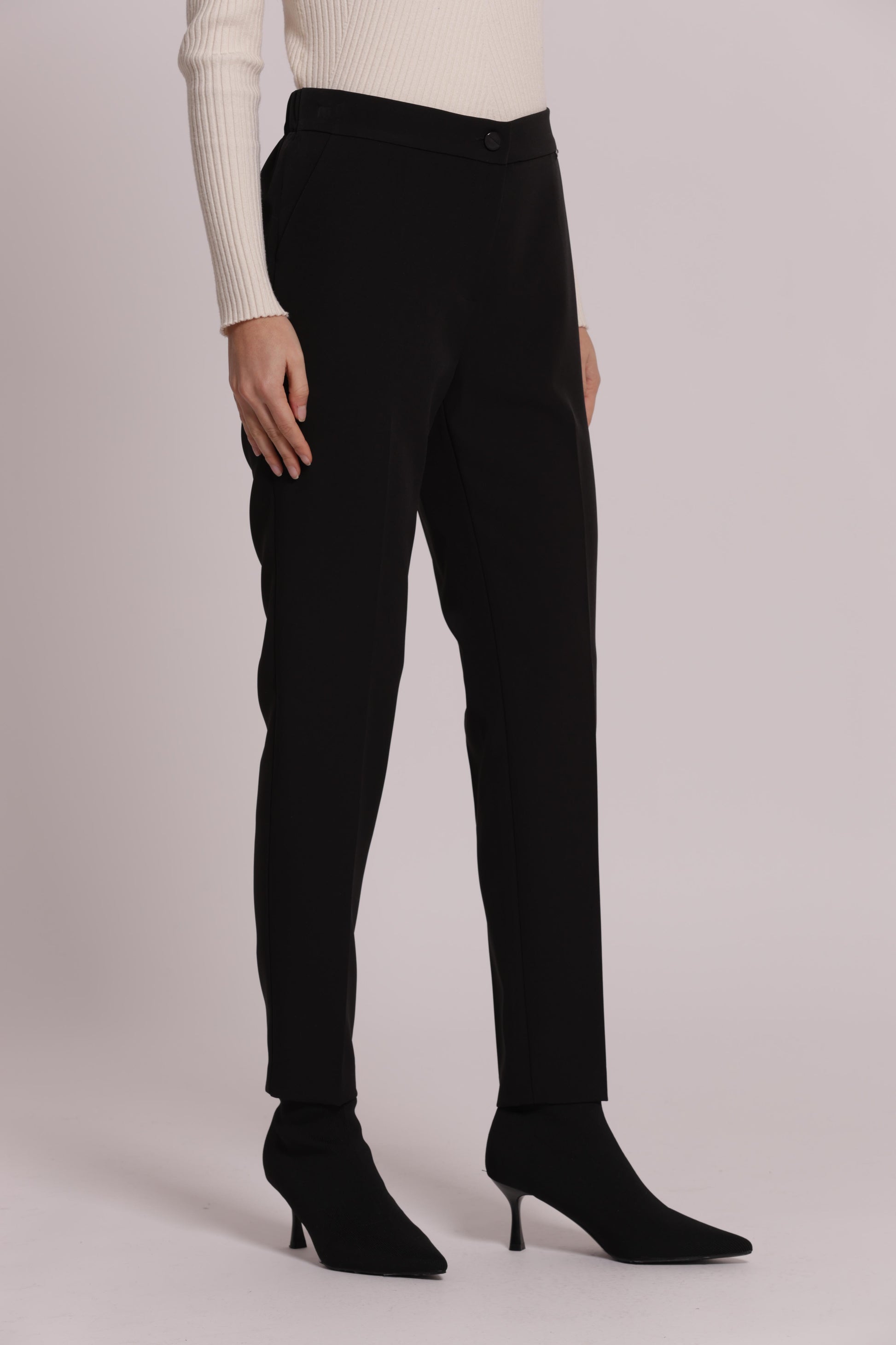 MIMI MUA FIRENZE-PANTALONE SIGARETTA CON ELASTICO DIETRO IN TESSUTO TECNICO