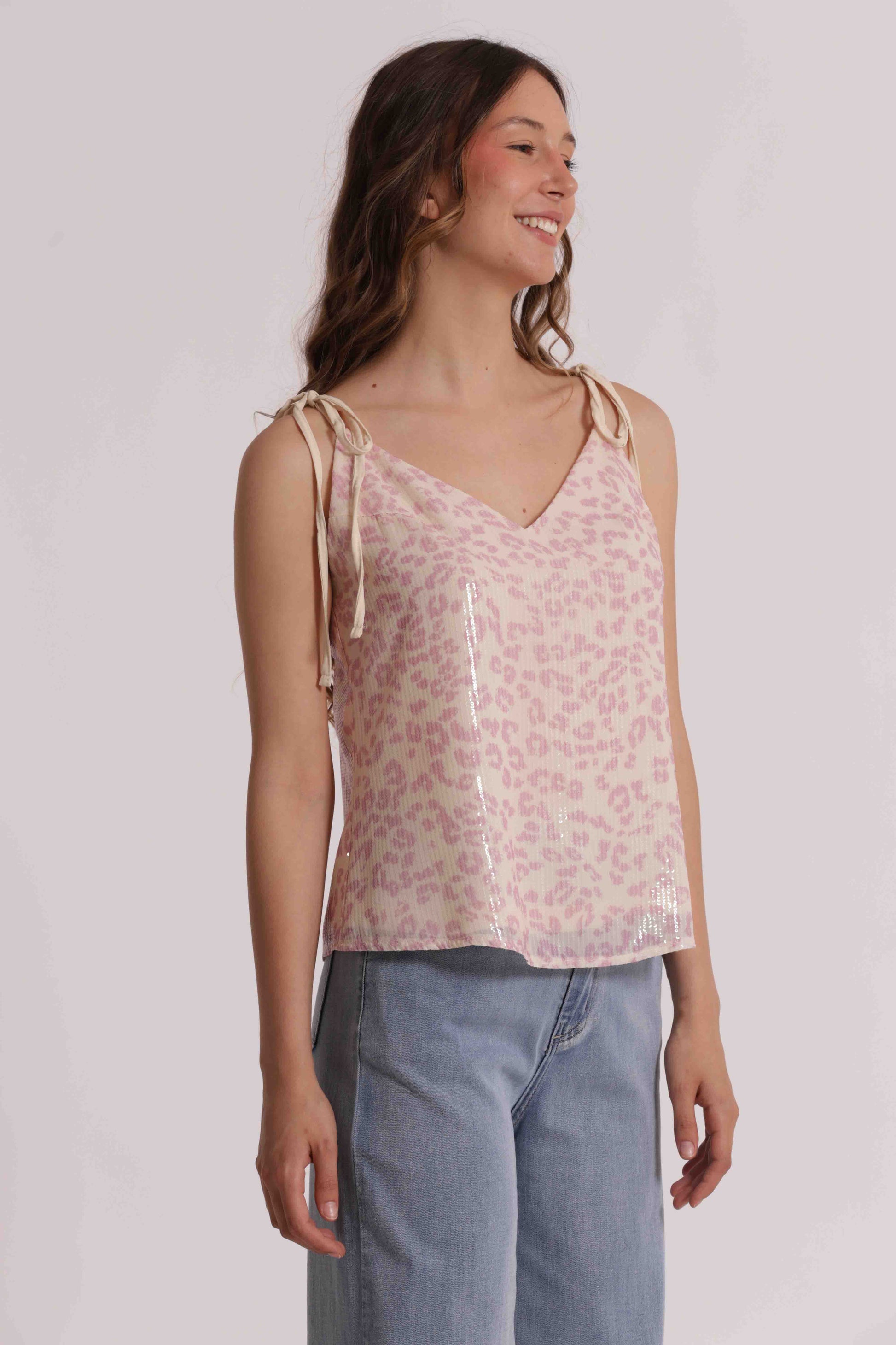 TOP CON PAILLETTES IN FANTASIA ANIMALIER