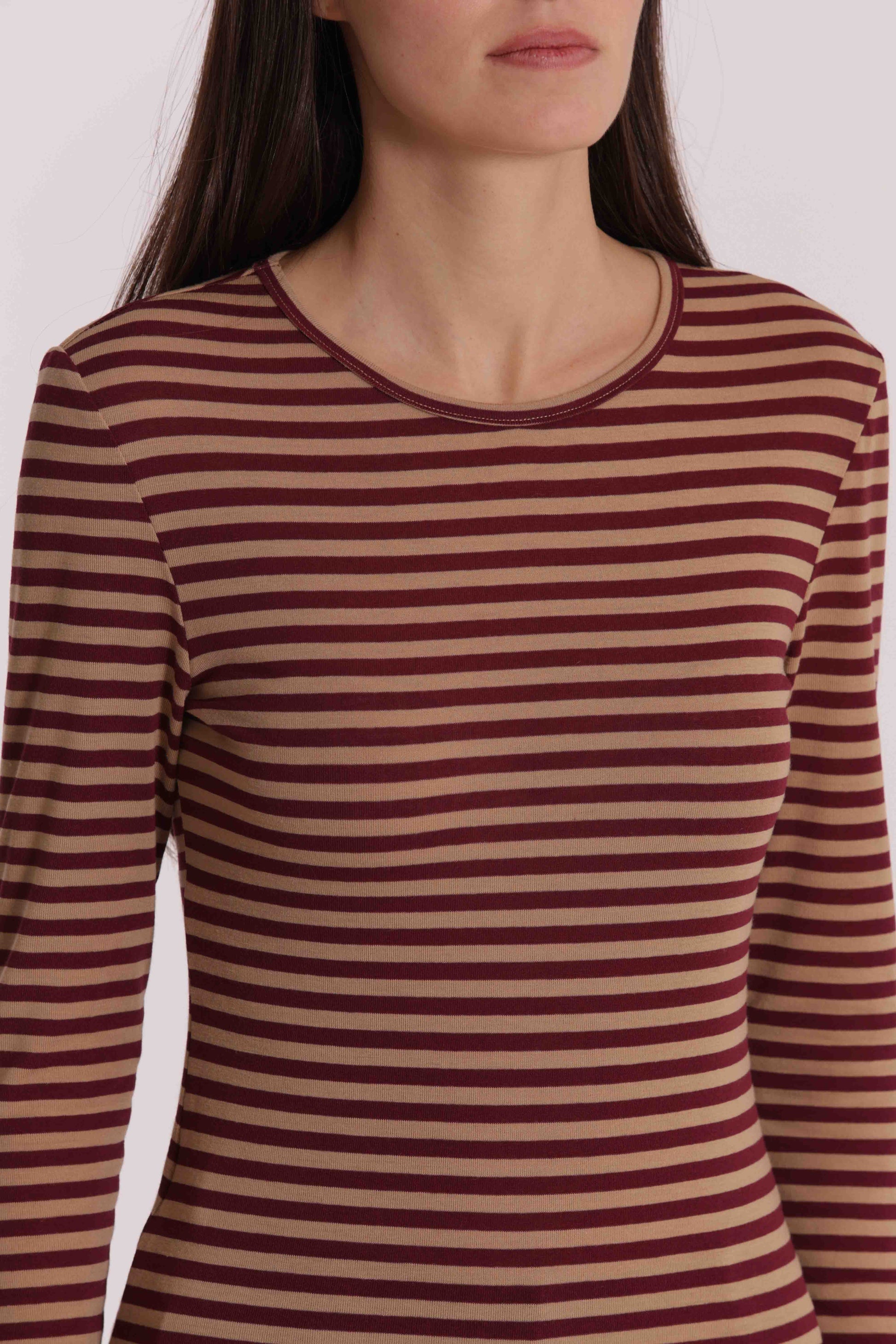 MAGLIA SCOLLO TONDO A RIGHE
