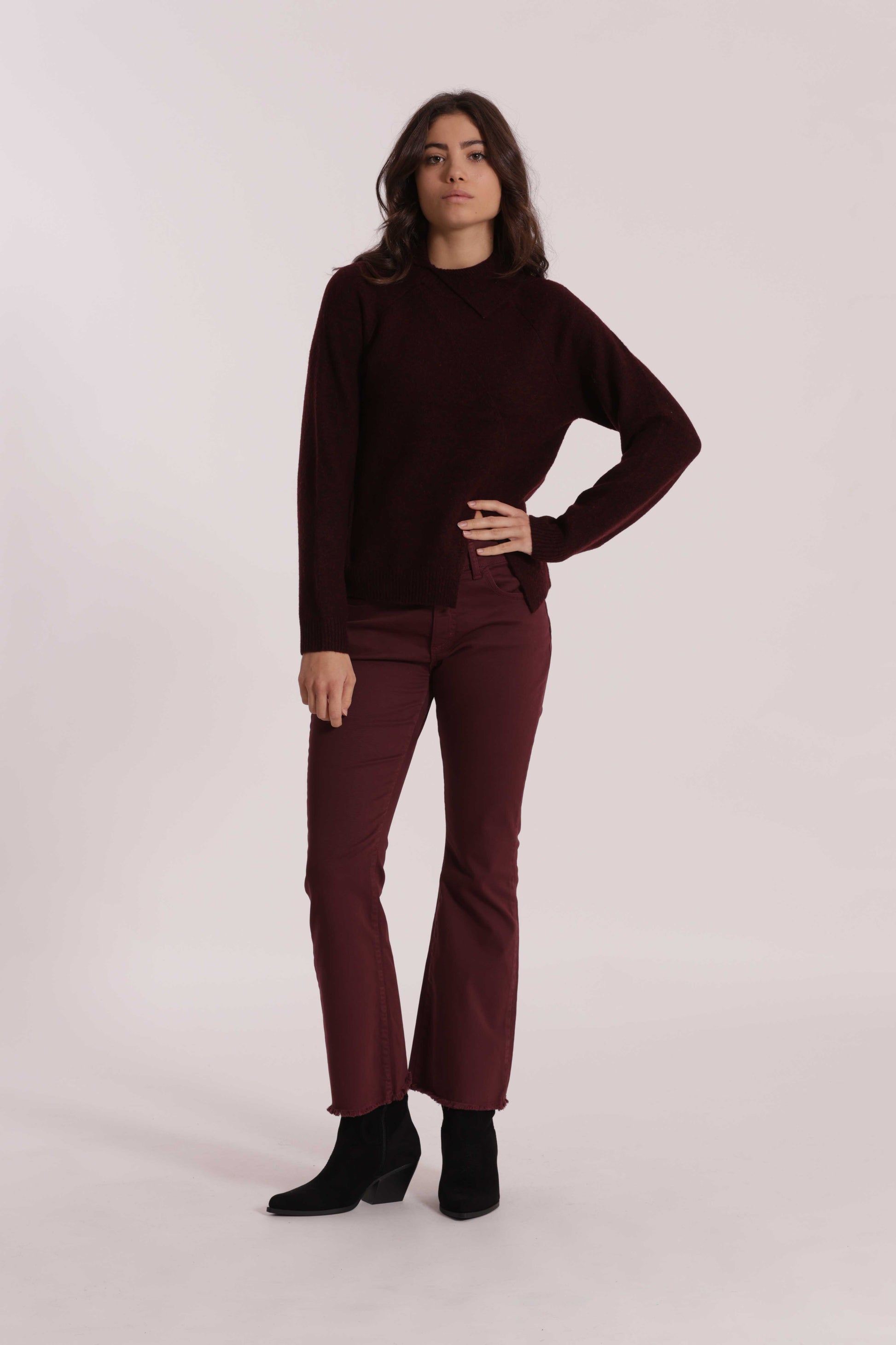 PANTALONE CROPPED FLARE IN GABARDINA
