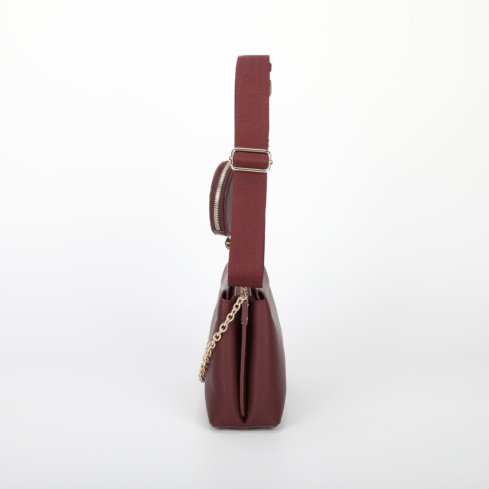BORSA A TRACOLLA CON DETTAGLIO APPESO