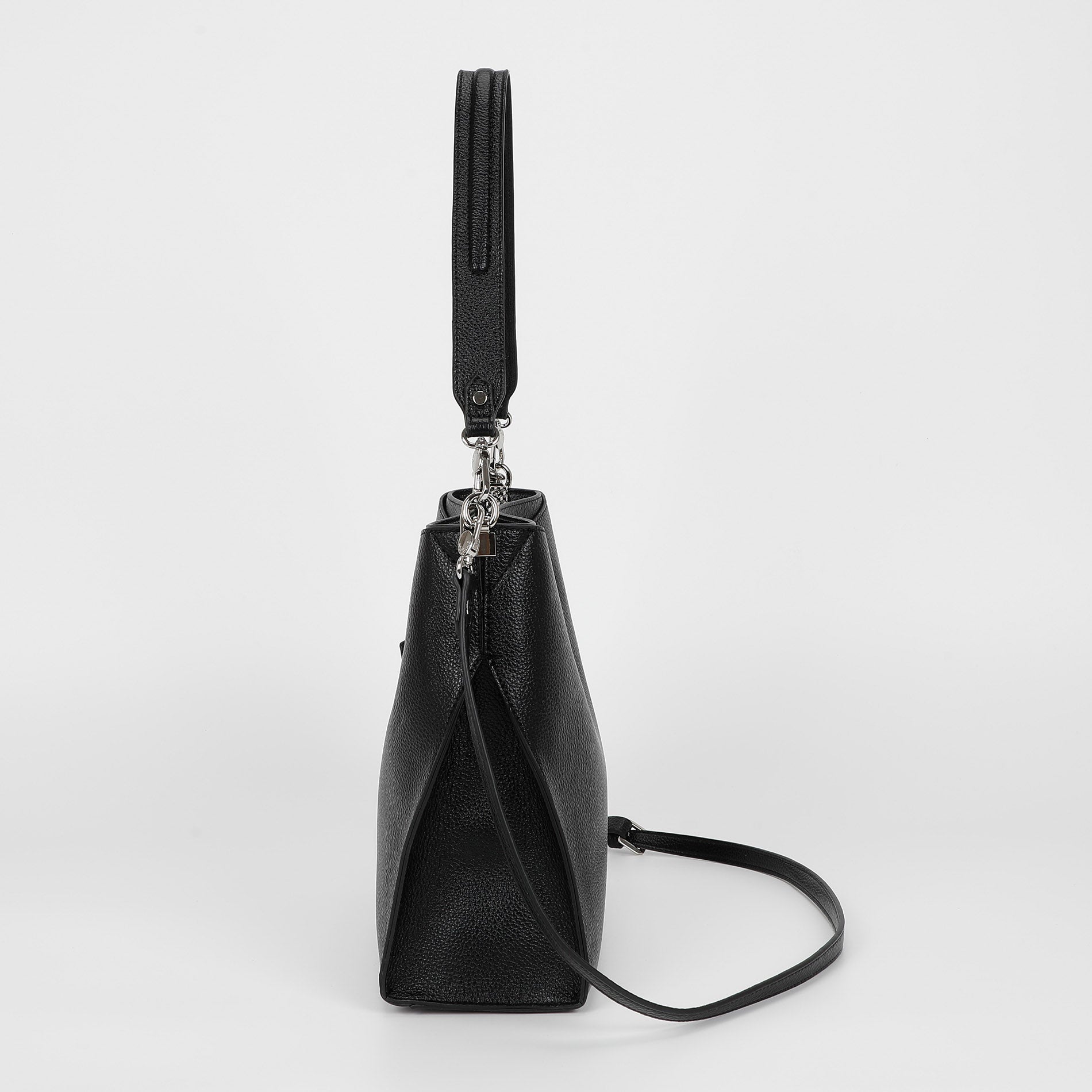 BORSA A SPALLA GRANDE CON BORDI NERI