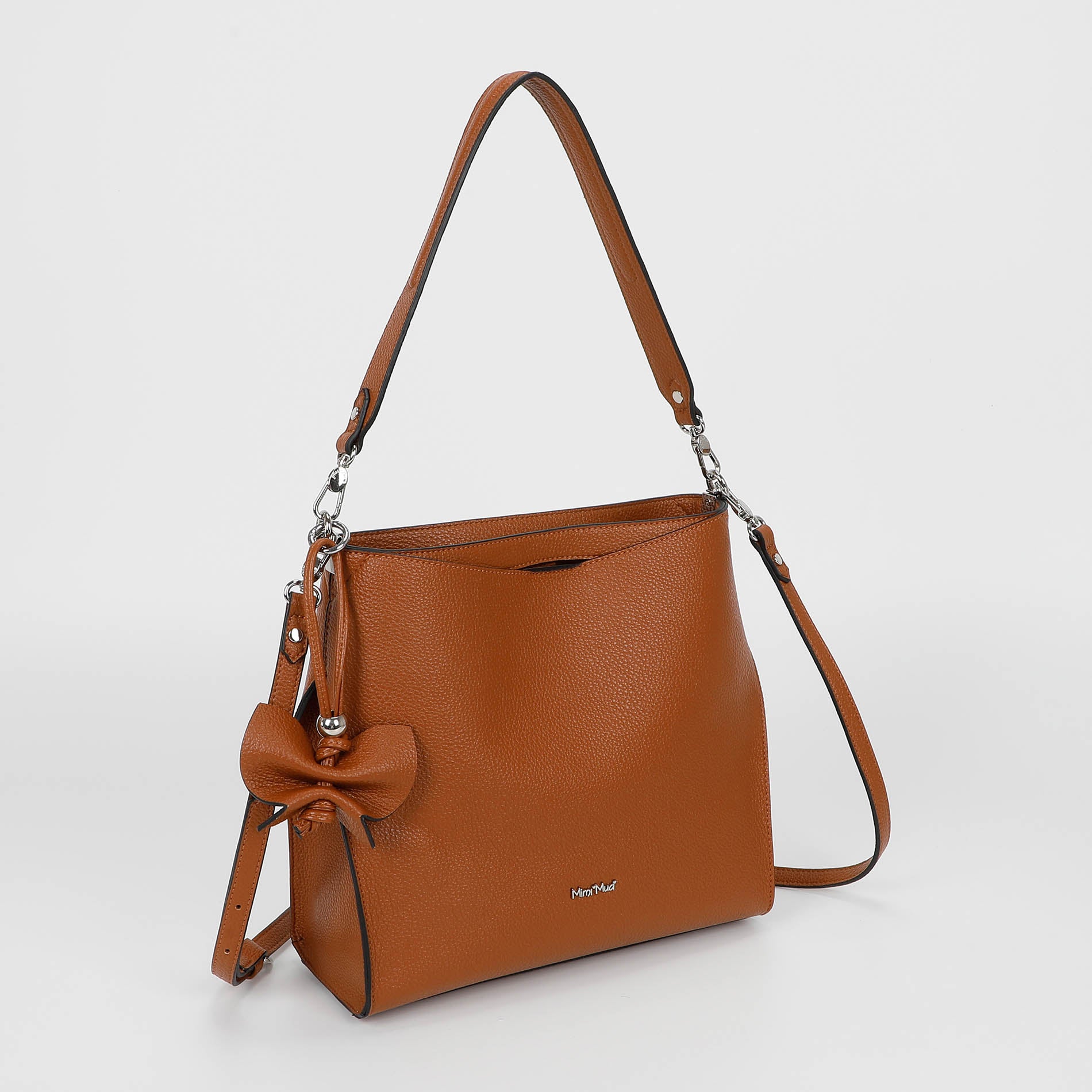 BORSA A SPALLA GRANDE CON BORDI NERI