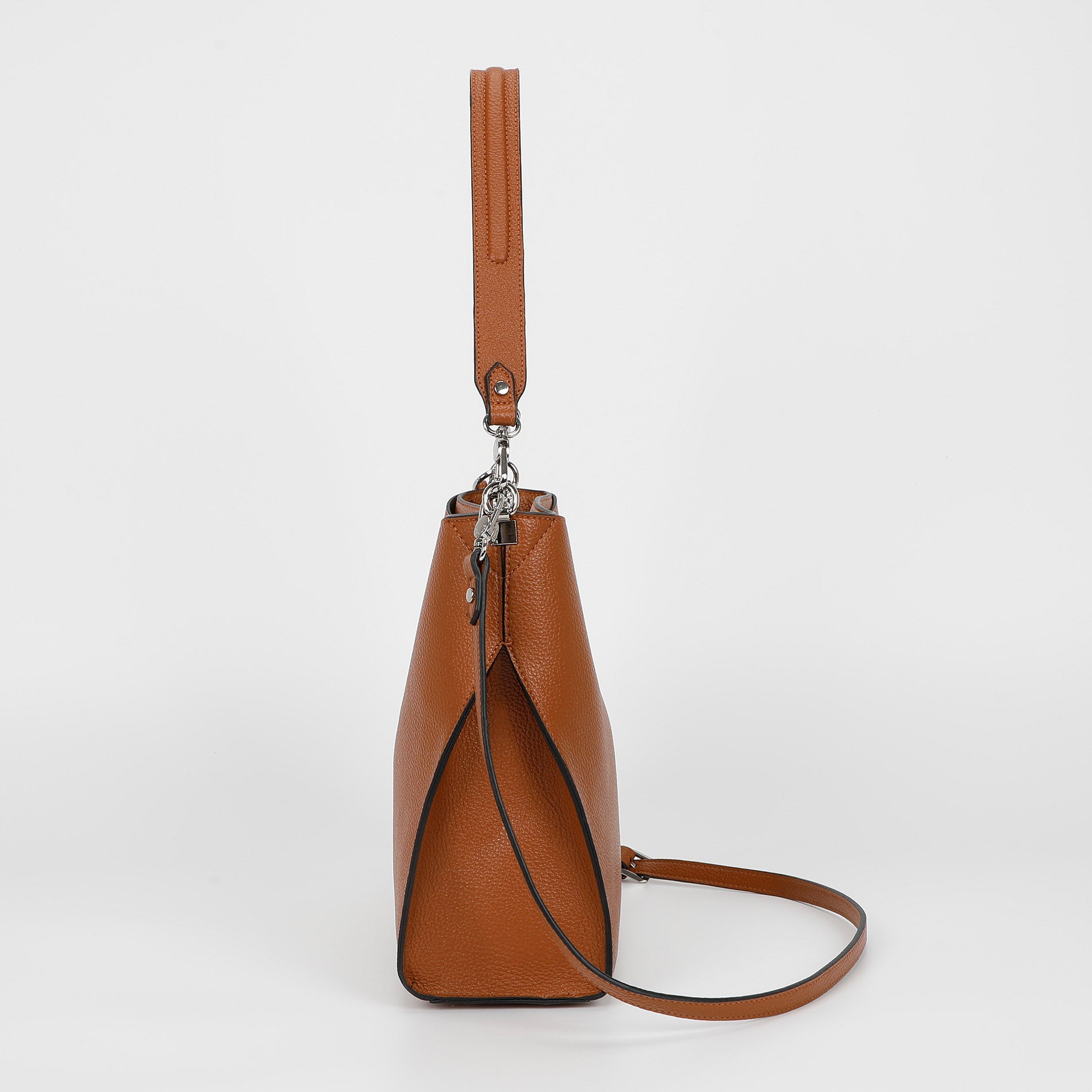 BORSA A SPALLA GRANDE CON BORDI NERI