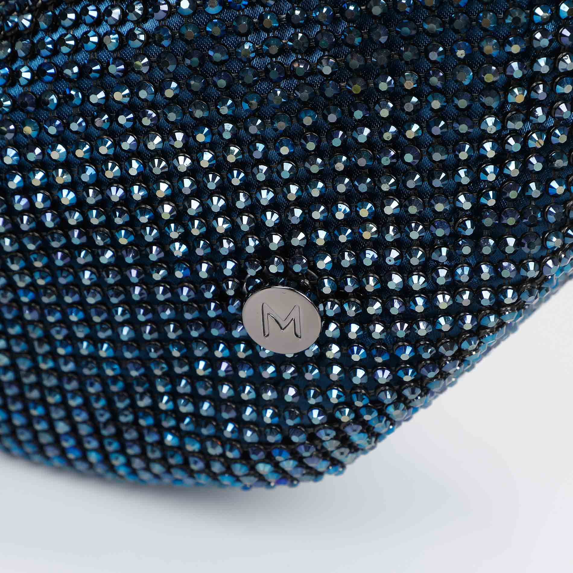 BORSA MORBIDA CON NODO