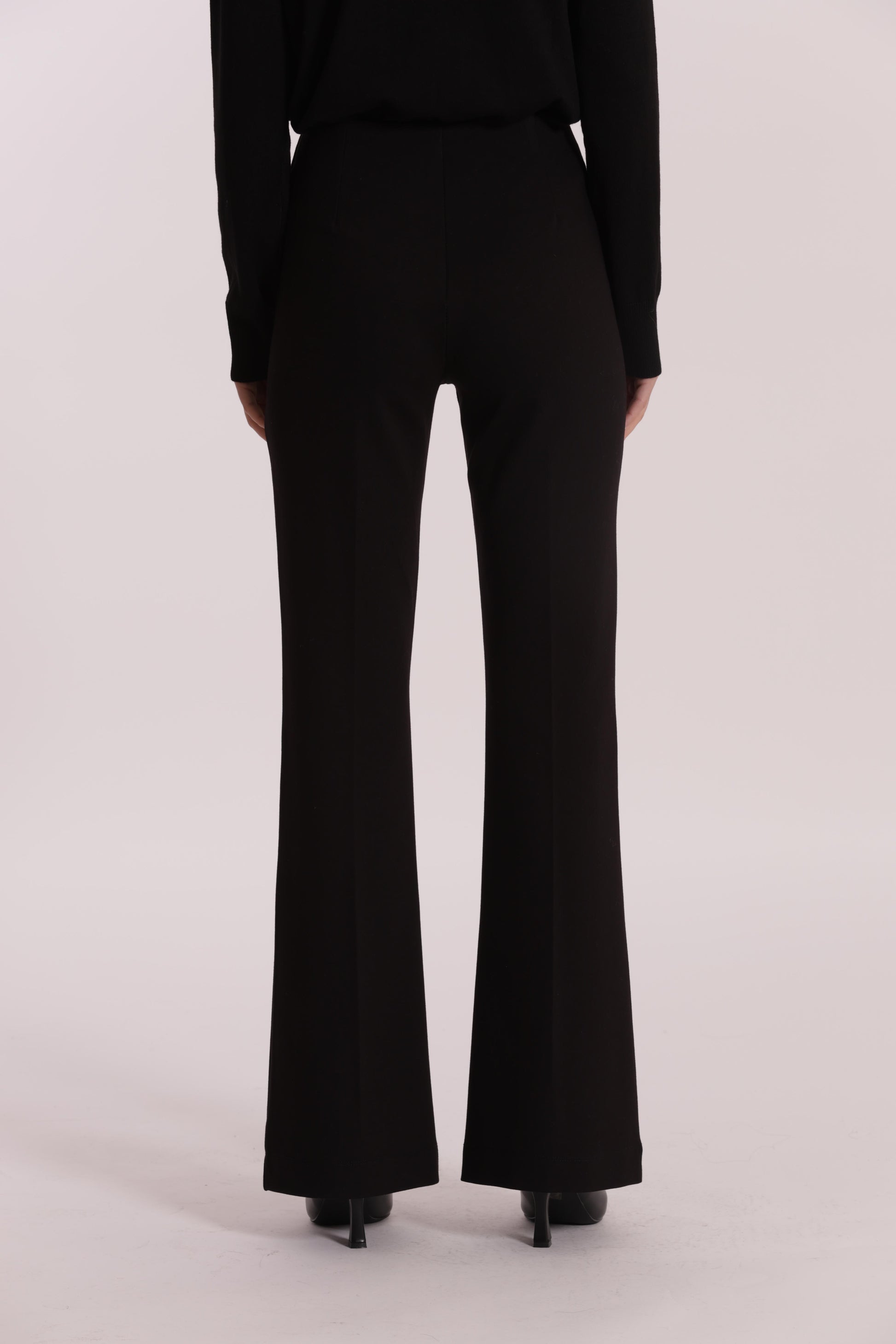 PANTALONE FLARE IN PUNTO MILANO