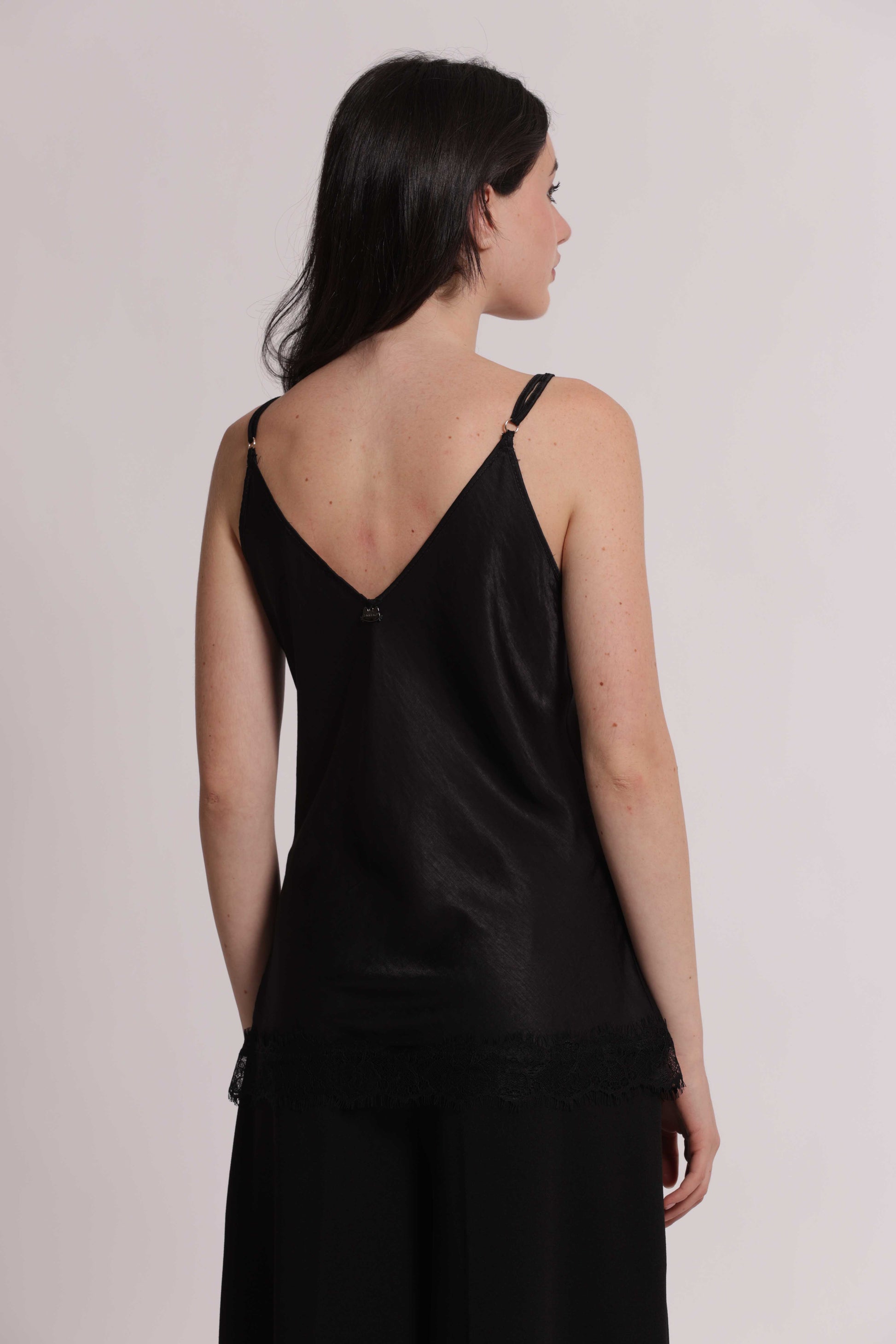 MIMI MUA FIRENZE-TOP CON DETTAGLI IN PIZZO