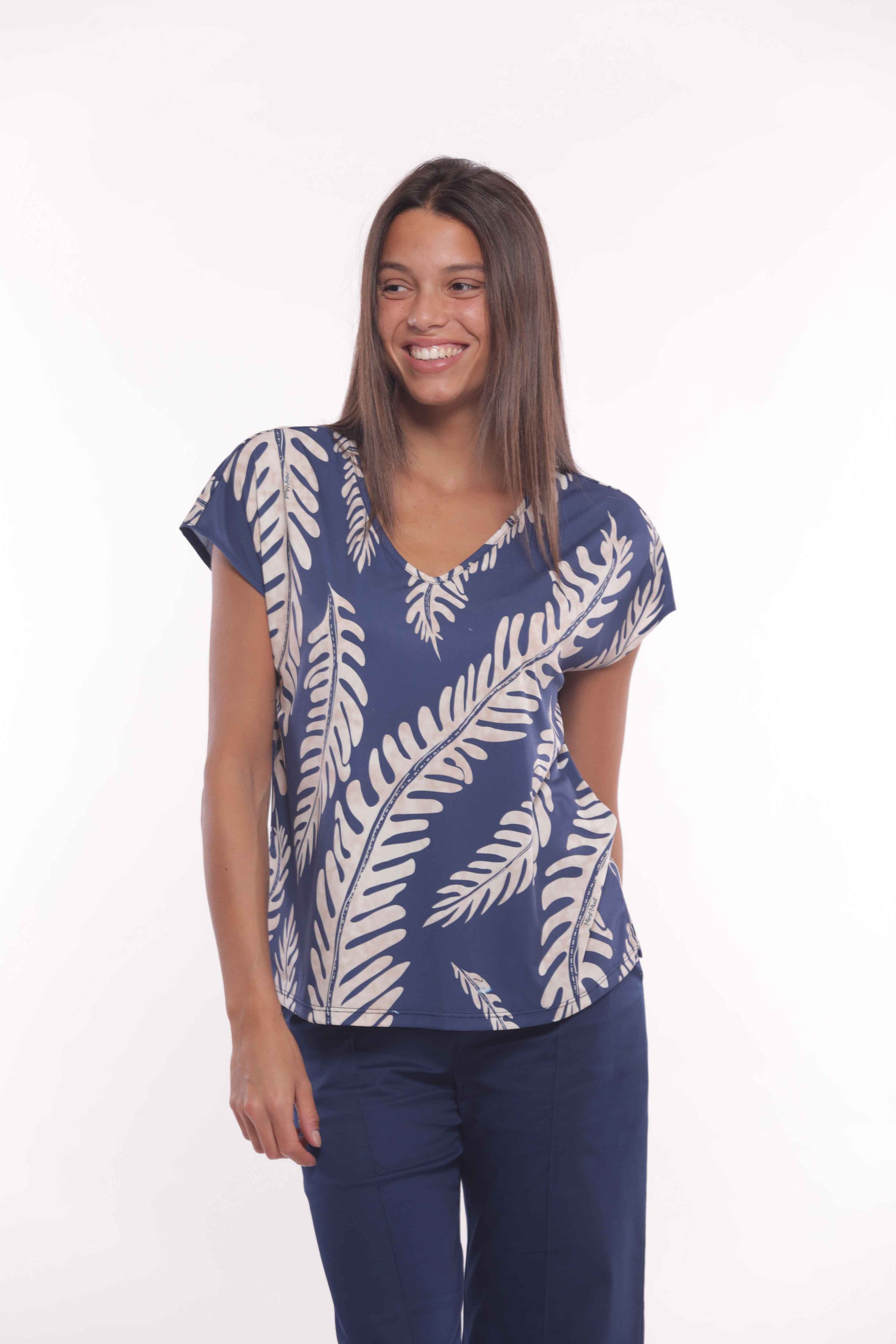 BLUSA SCOLLO A V IN ITY FANTASIA