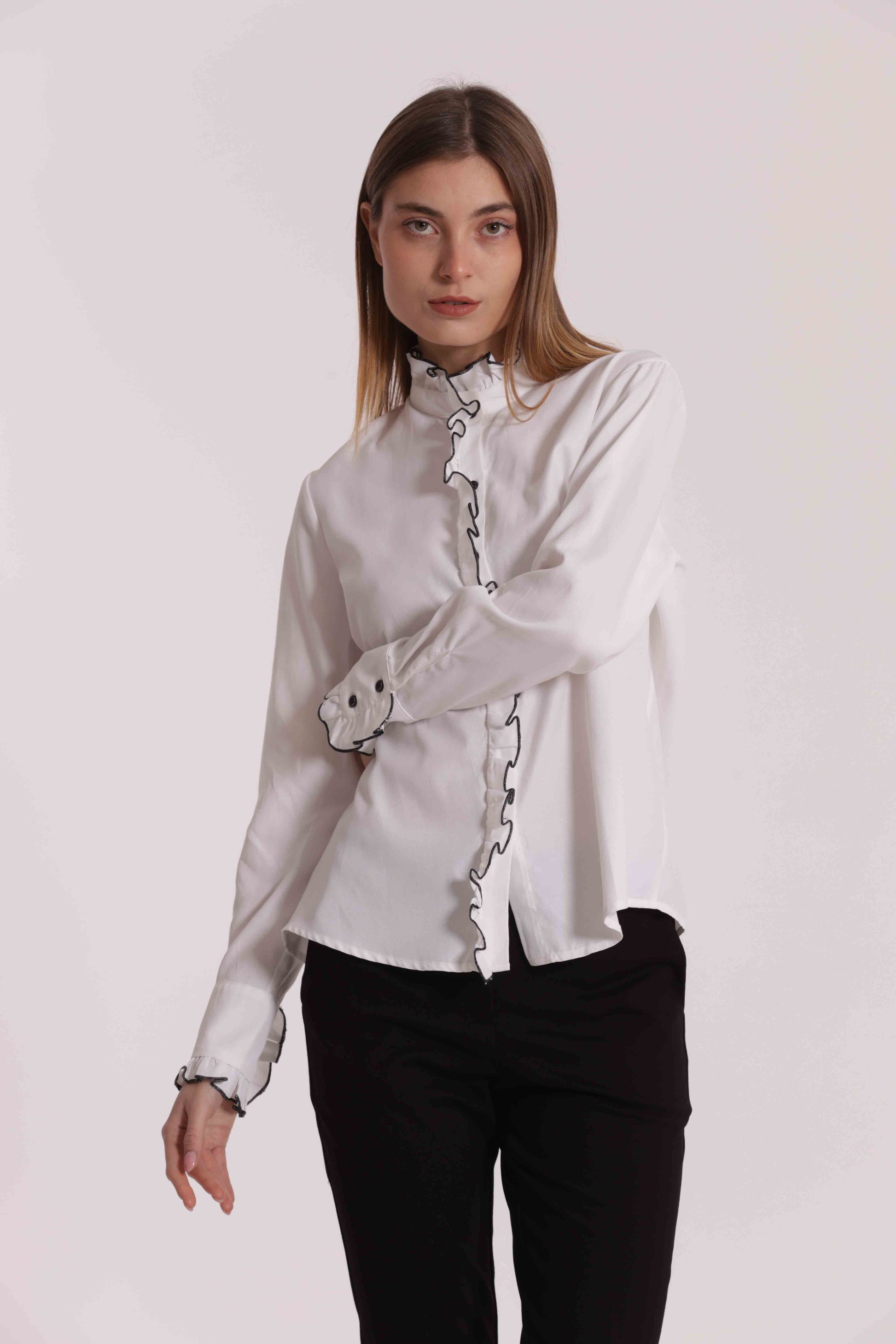 CAMICIA CON DETTAGLI ROUCHES