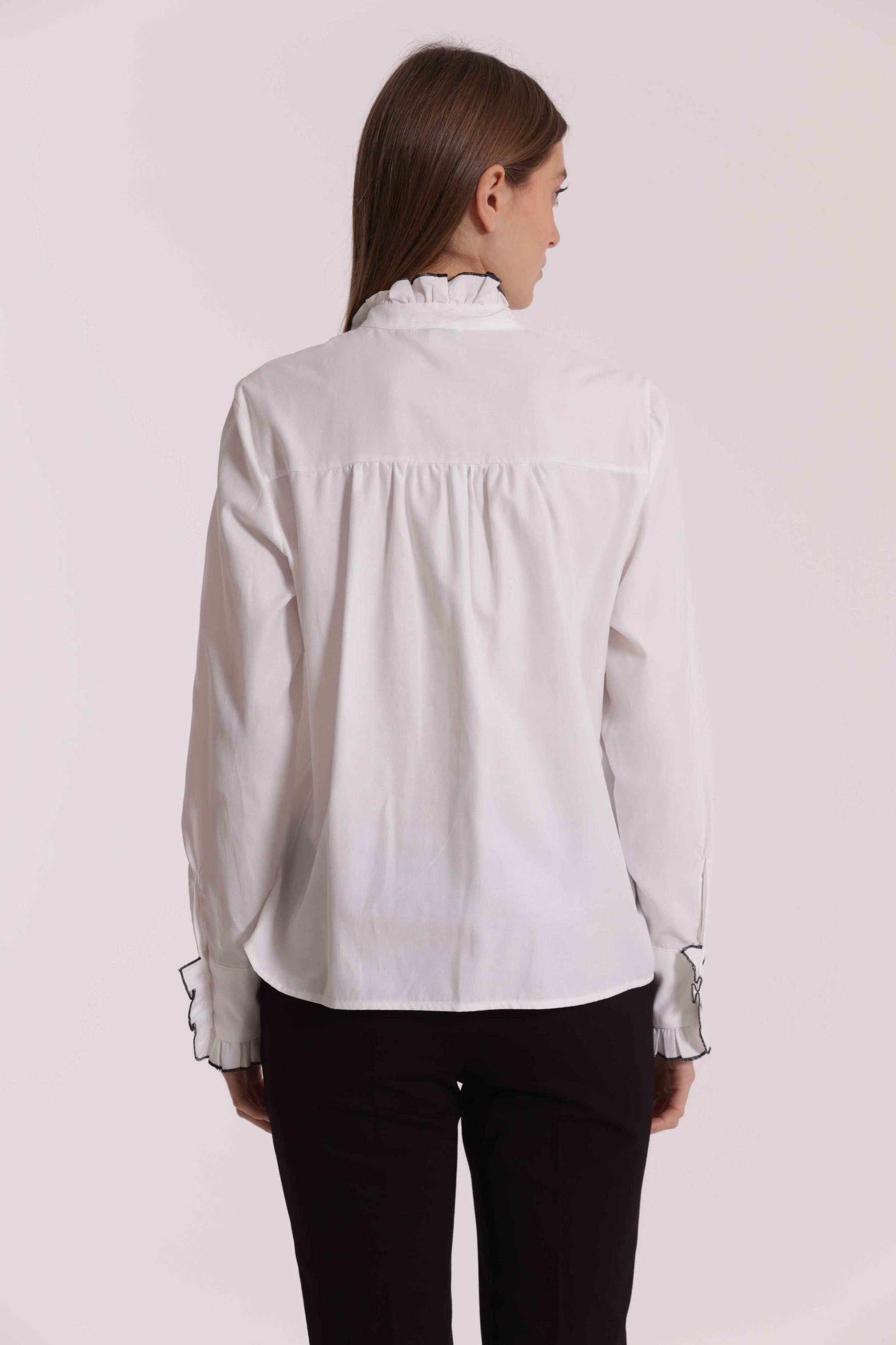 CAMICIA CON DETTAGLI ROUCHES