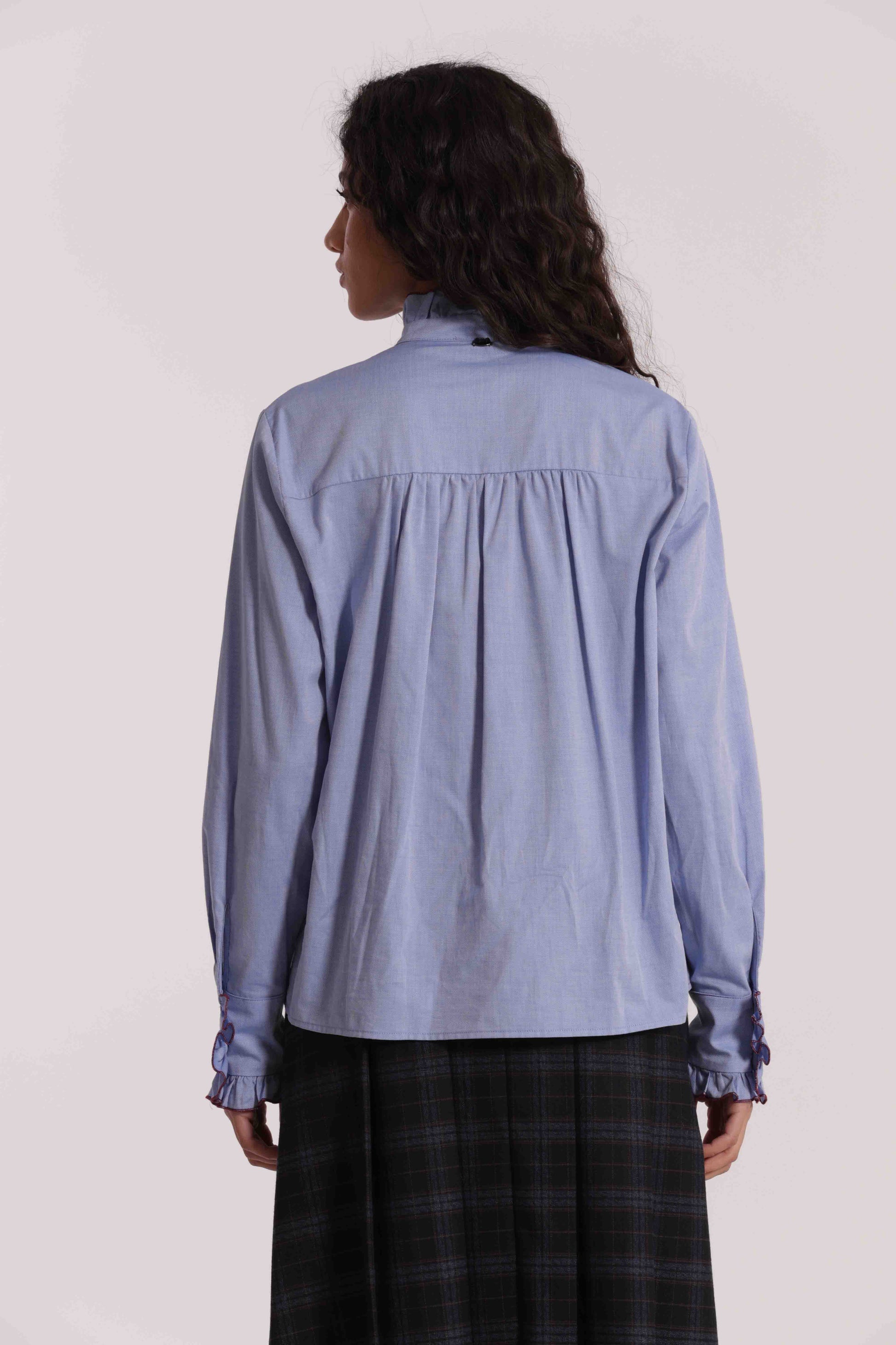 CAMICIA CON DETTAGLI ROUCHES