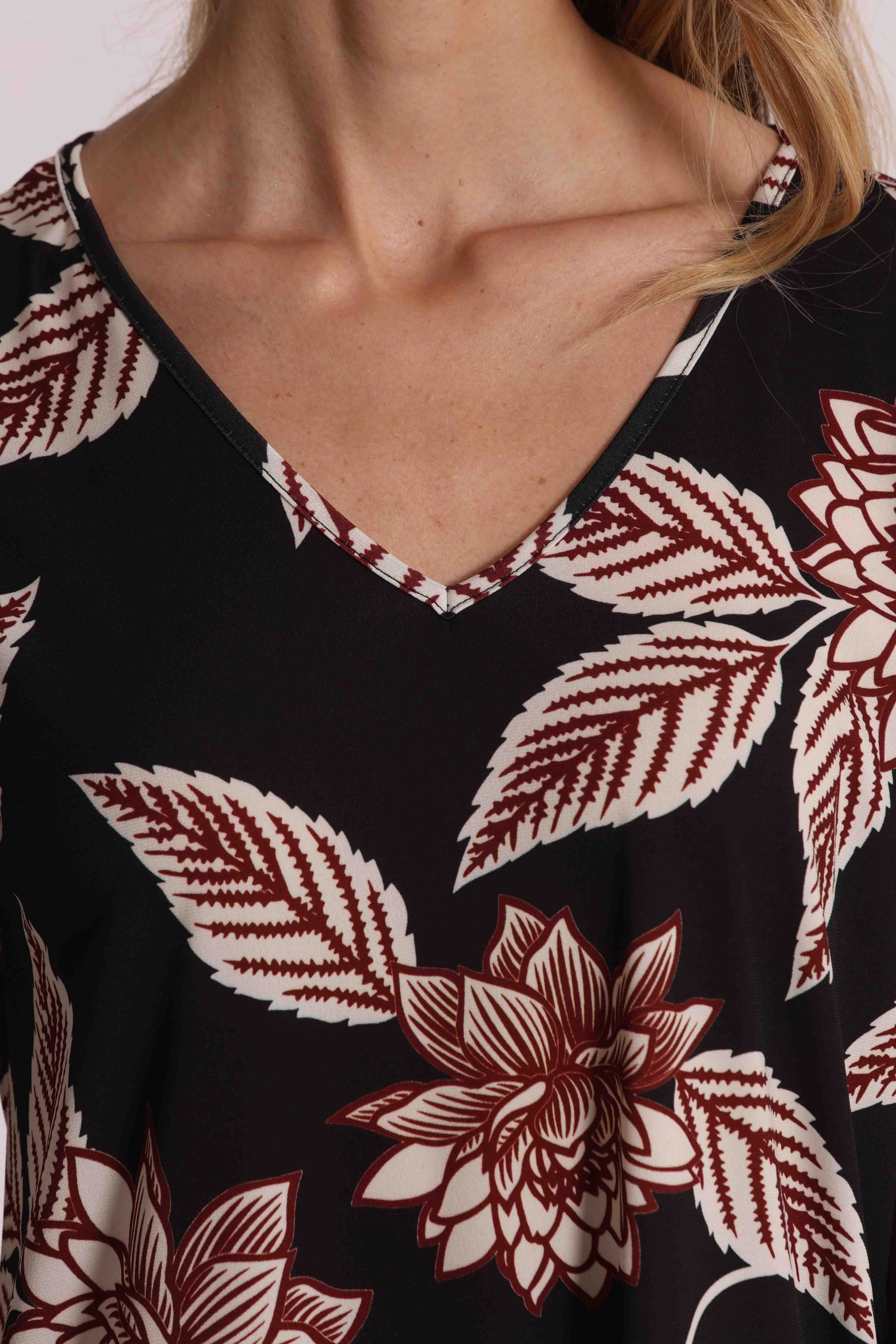 BLUSA A MANICHE CORTE IN ITY IN FANTASIA