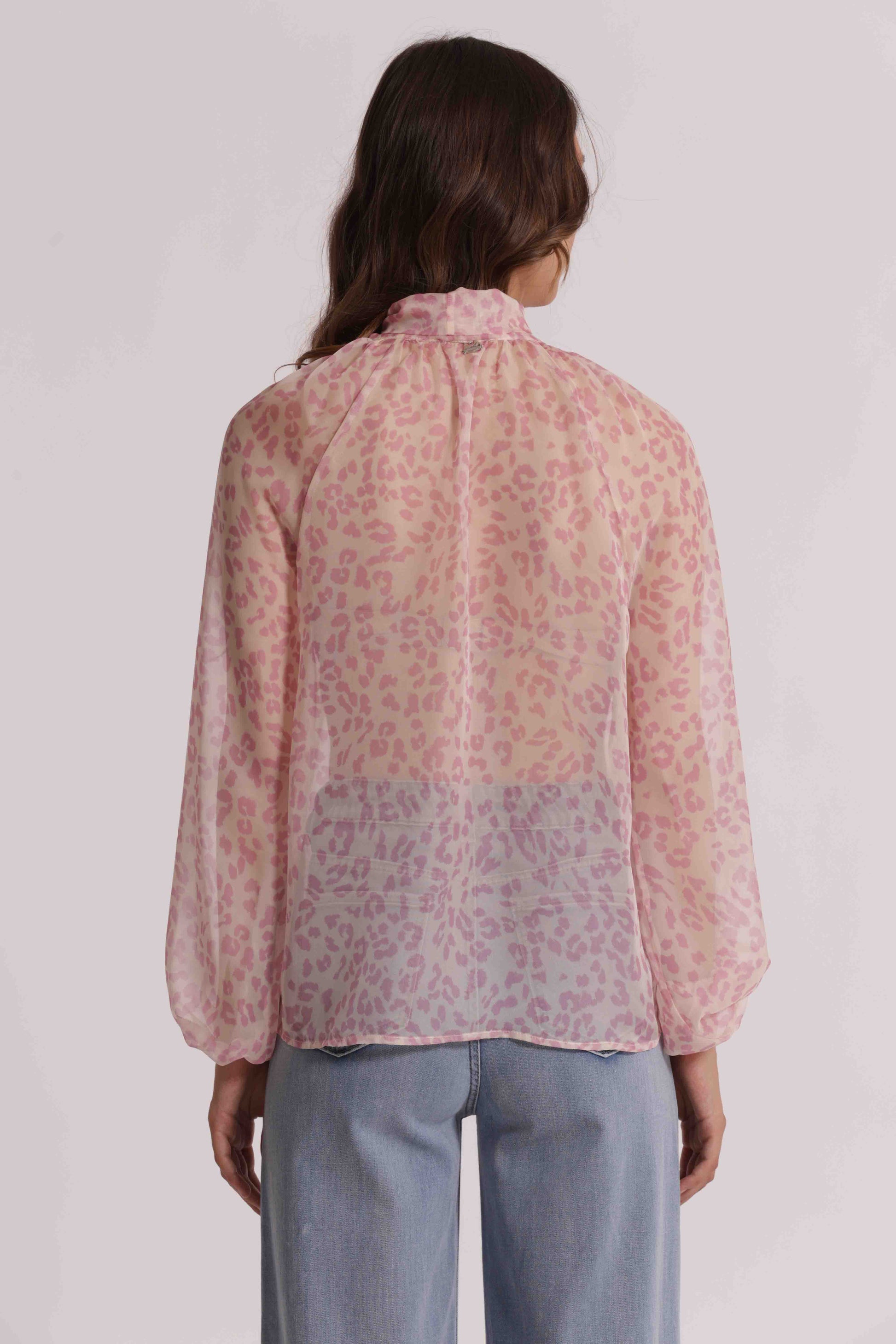 BLUSA ANIMALIER CON FIOCCO