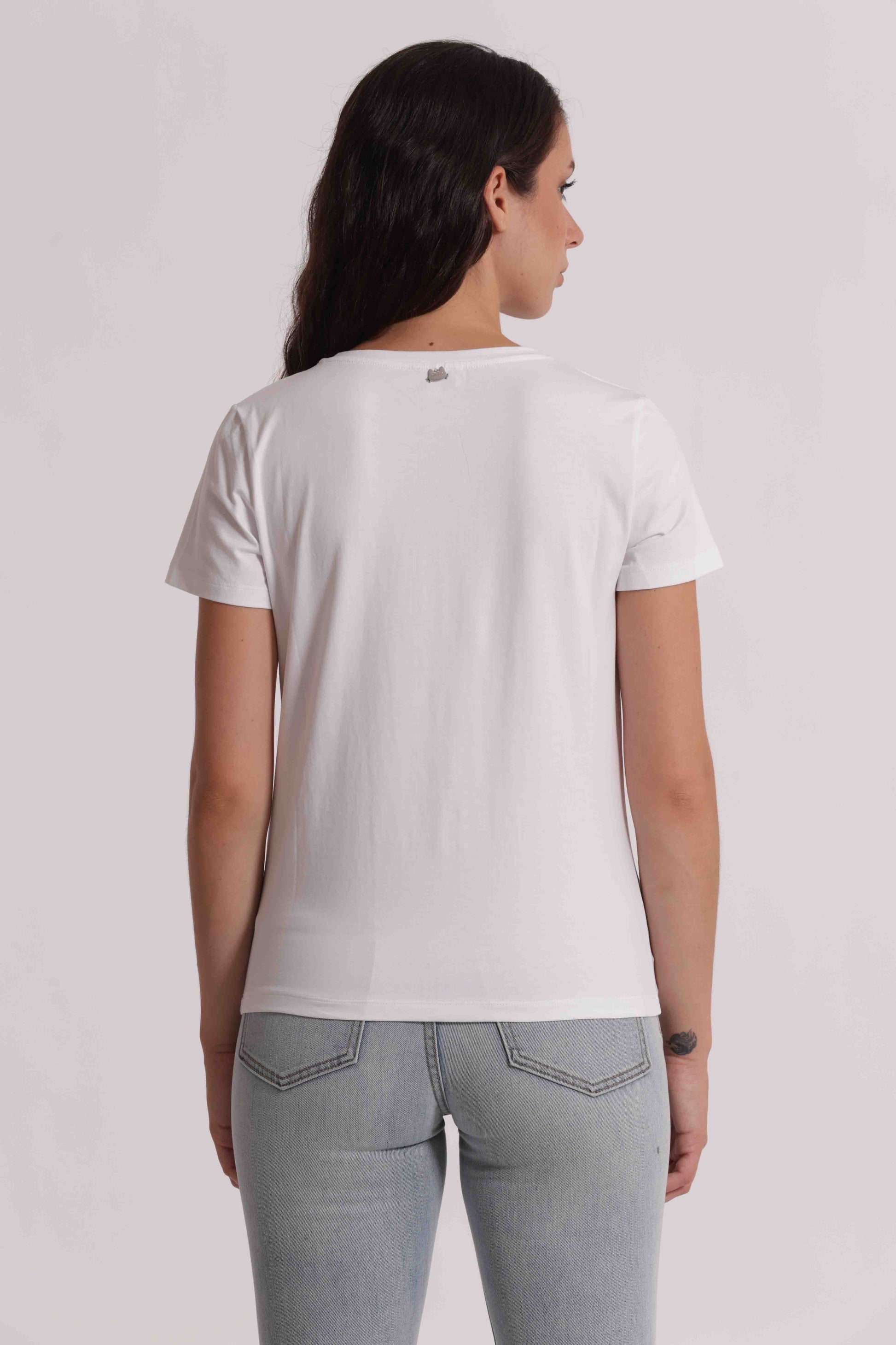 T-SHIRT MEZZE MANICHE CON BORCHIE FRONTALI