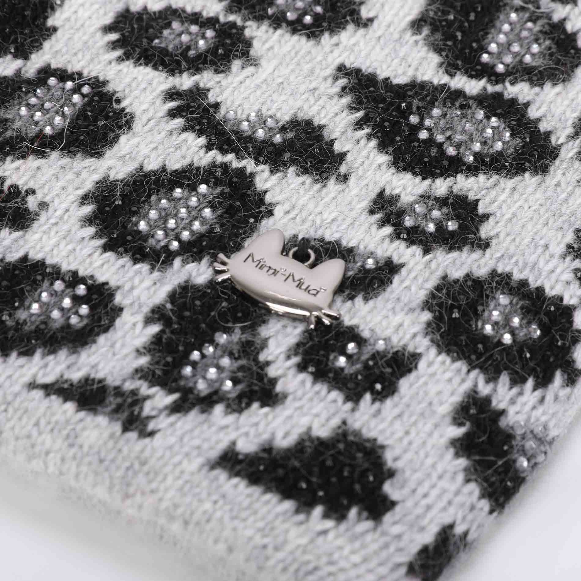 BERRETTO LEOPARDATO CON STRASS E PON PON