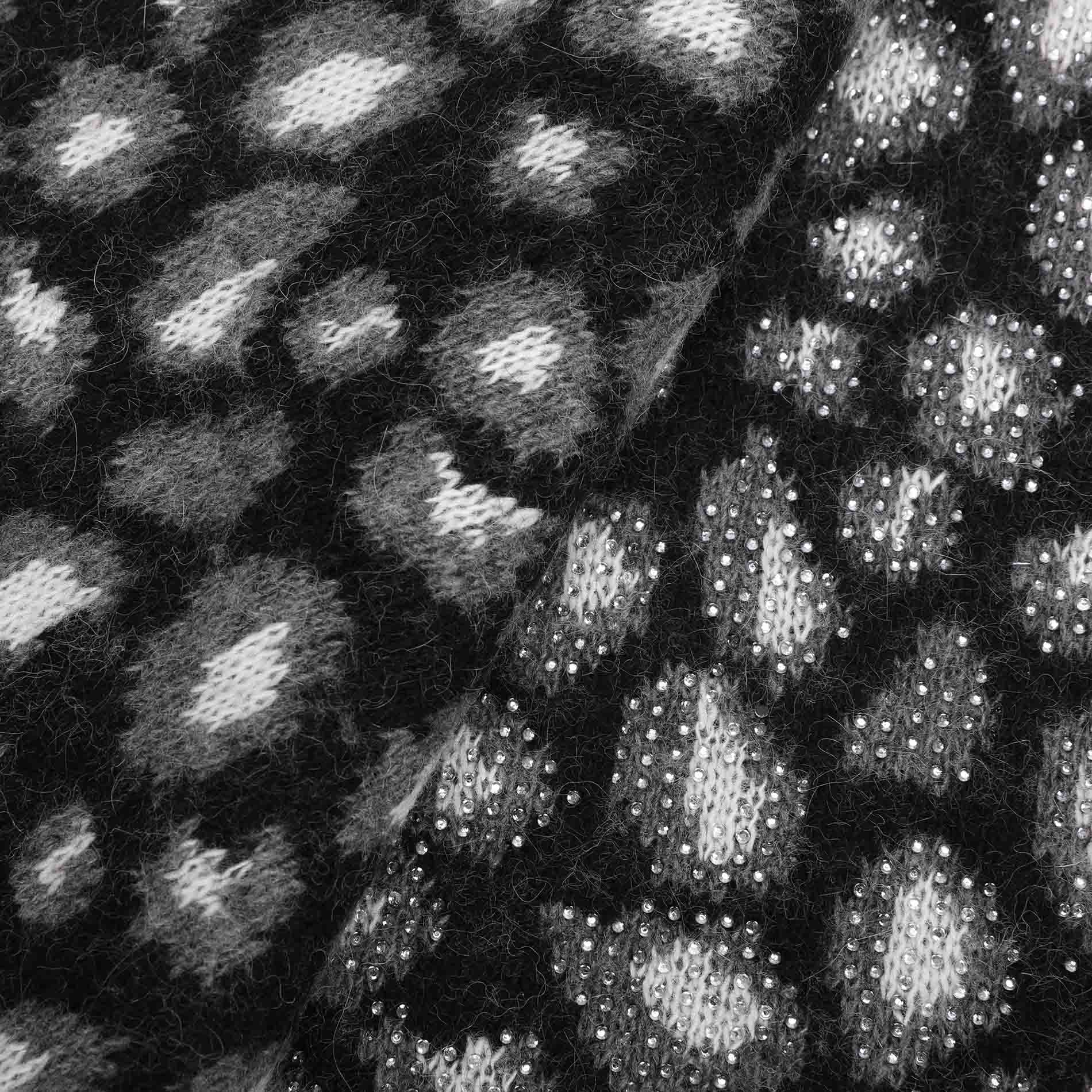 SCIARPA LEOPARDATA CON STRASS