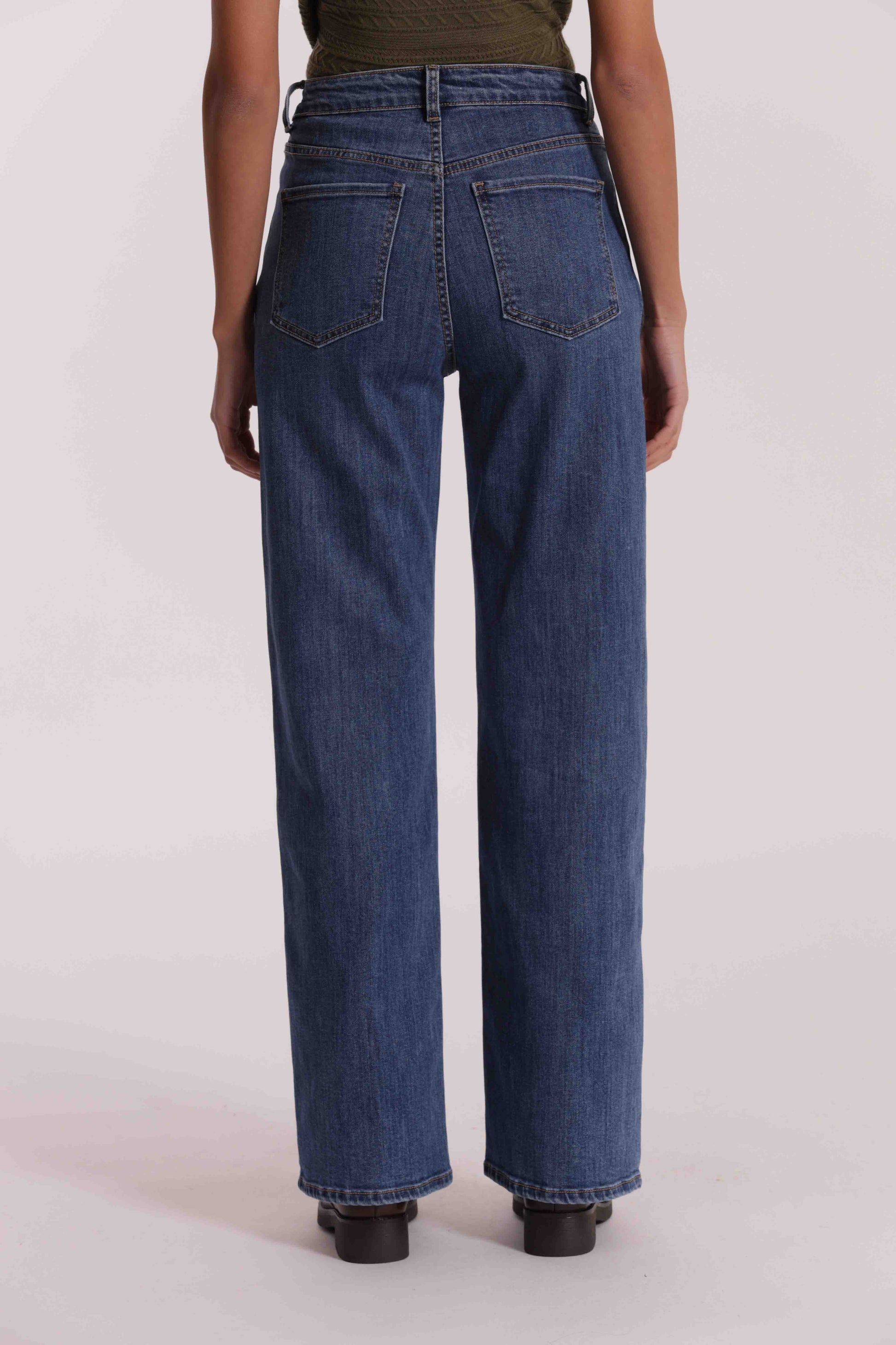 JEANS WIDE LEG CON STAMPA FIOCCO