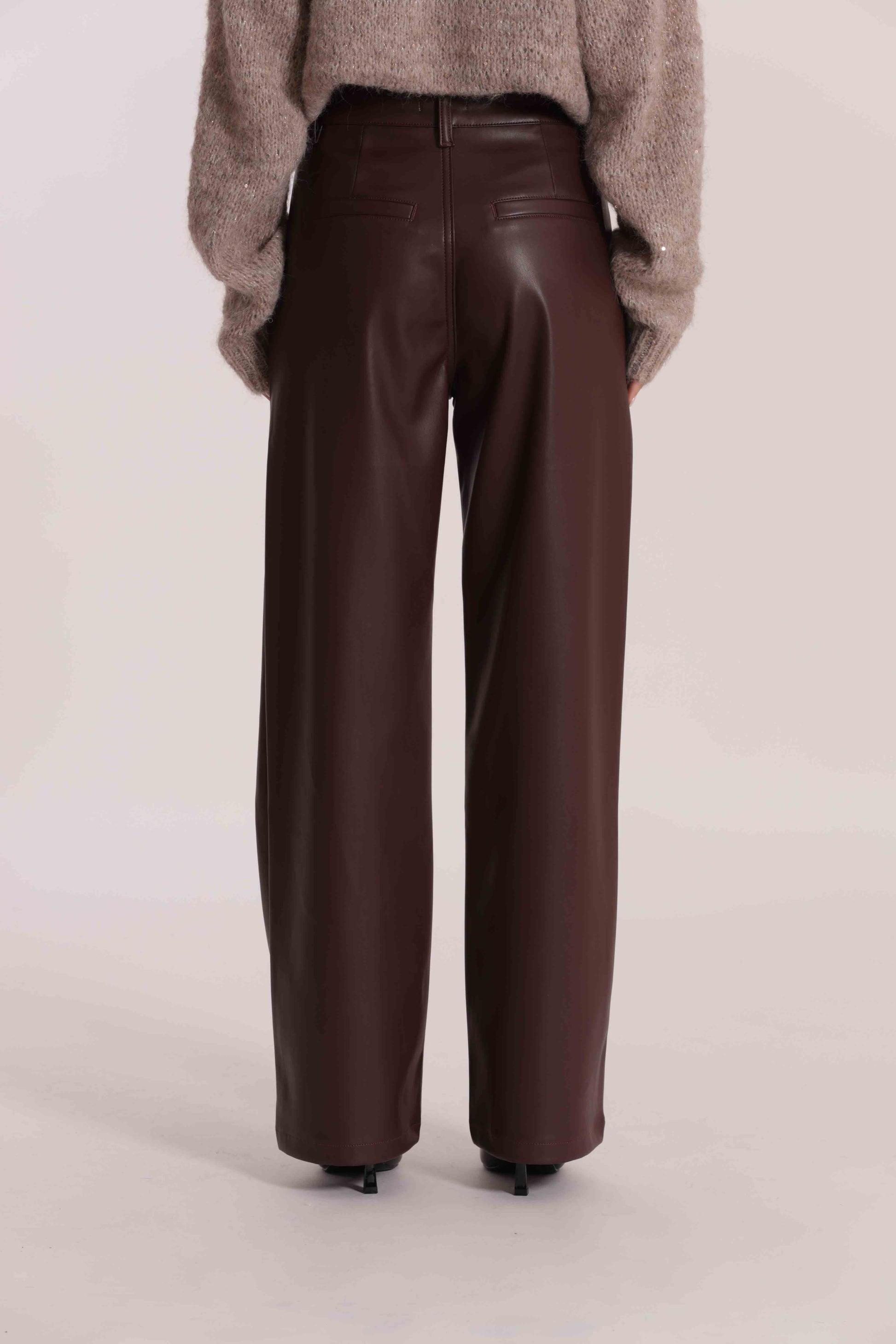 JEANS WIDE LEG IN SIMILPELLE