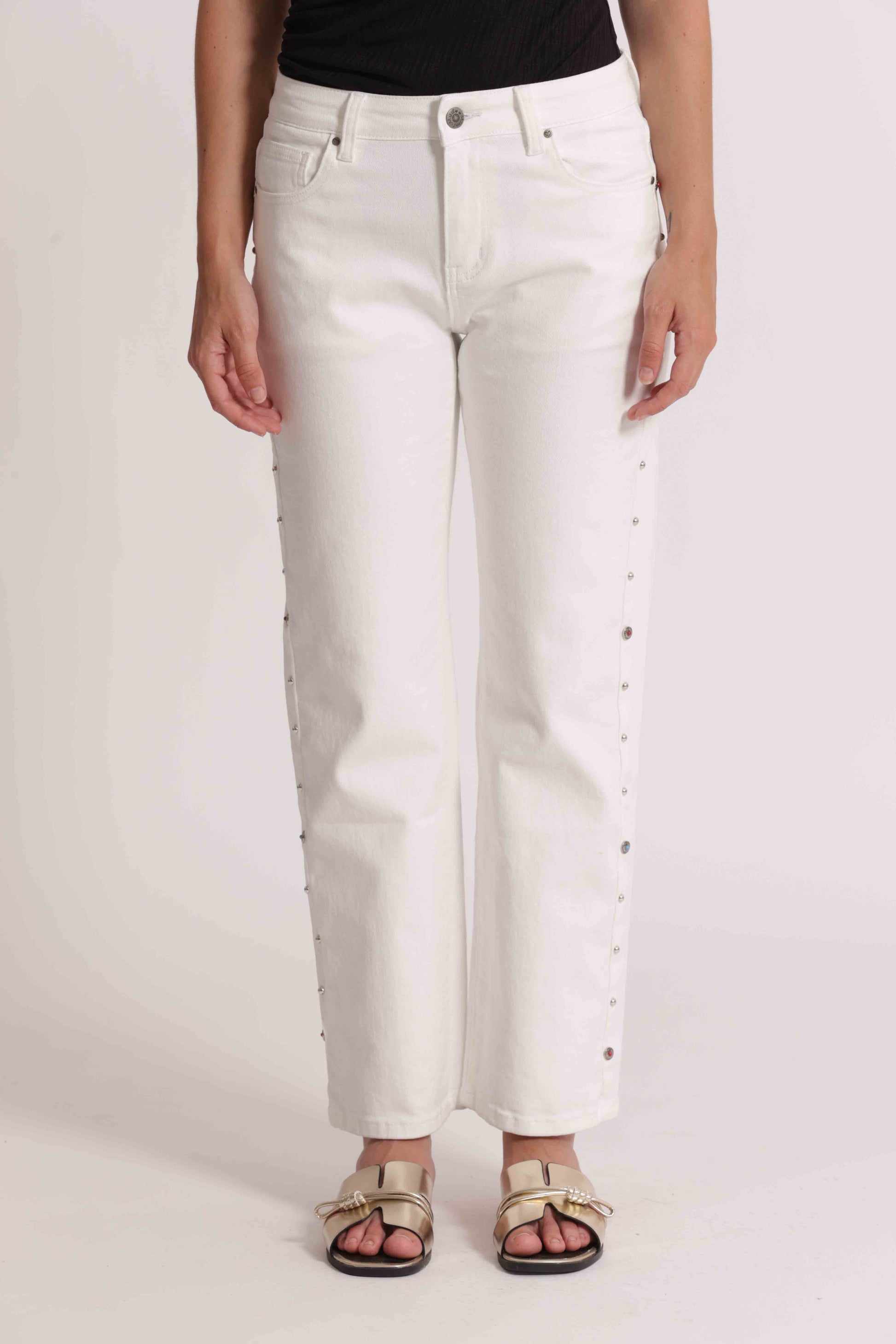 JEANS SIGARETTA CON BORCHIE LATERALI