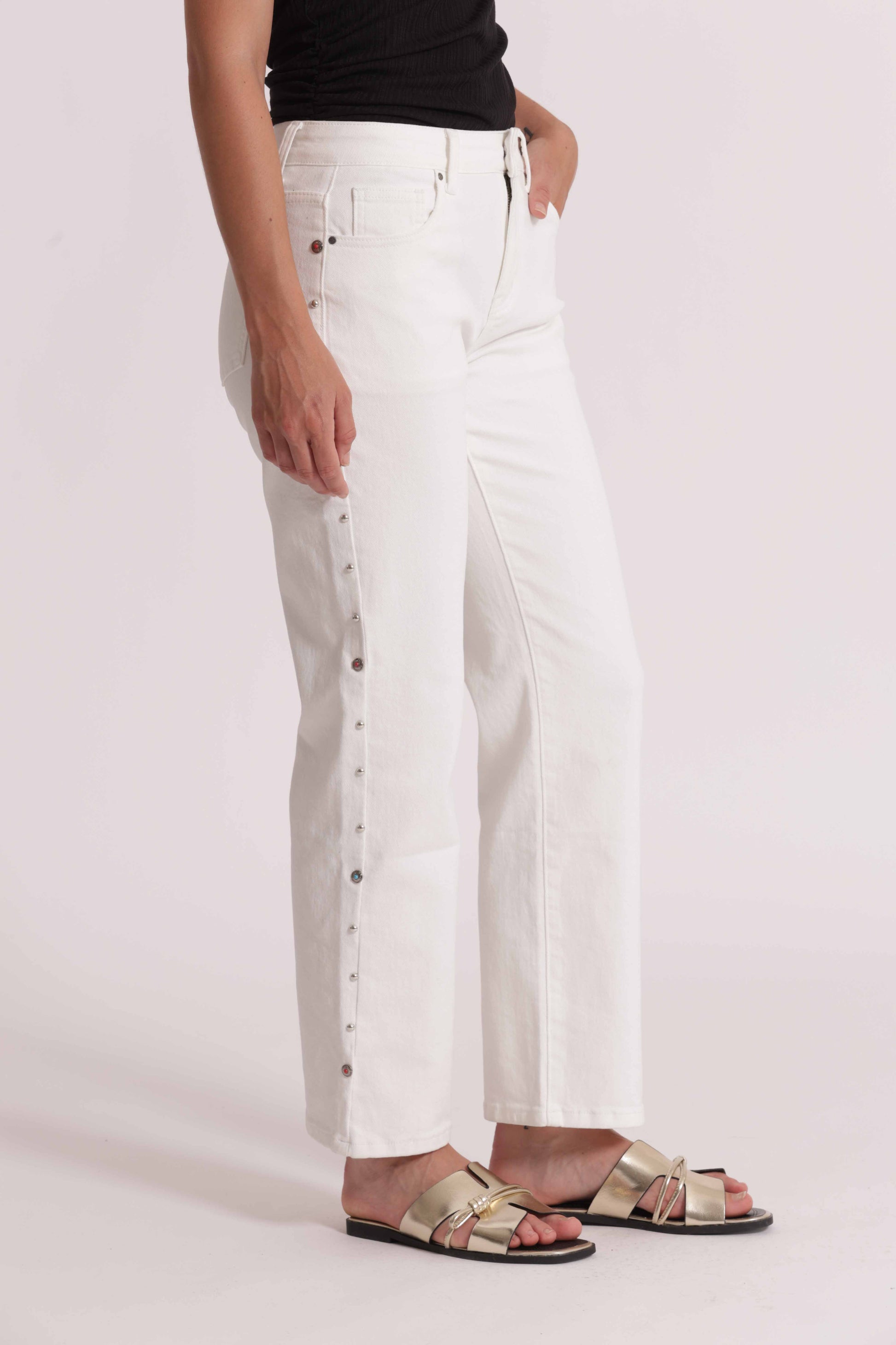 JEANS SIGARETTA CON BORCHIE LATERALI