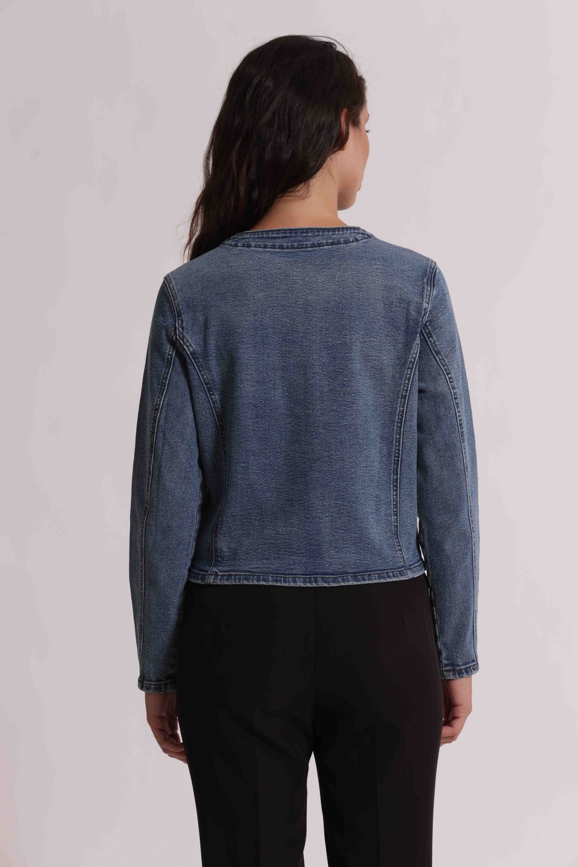 GIACCA CROPPED IN DENIM CON APPLICAZIONI FLOREALI